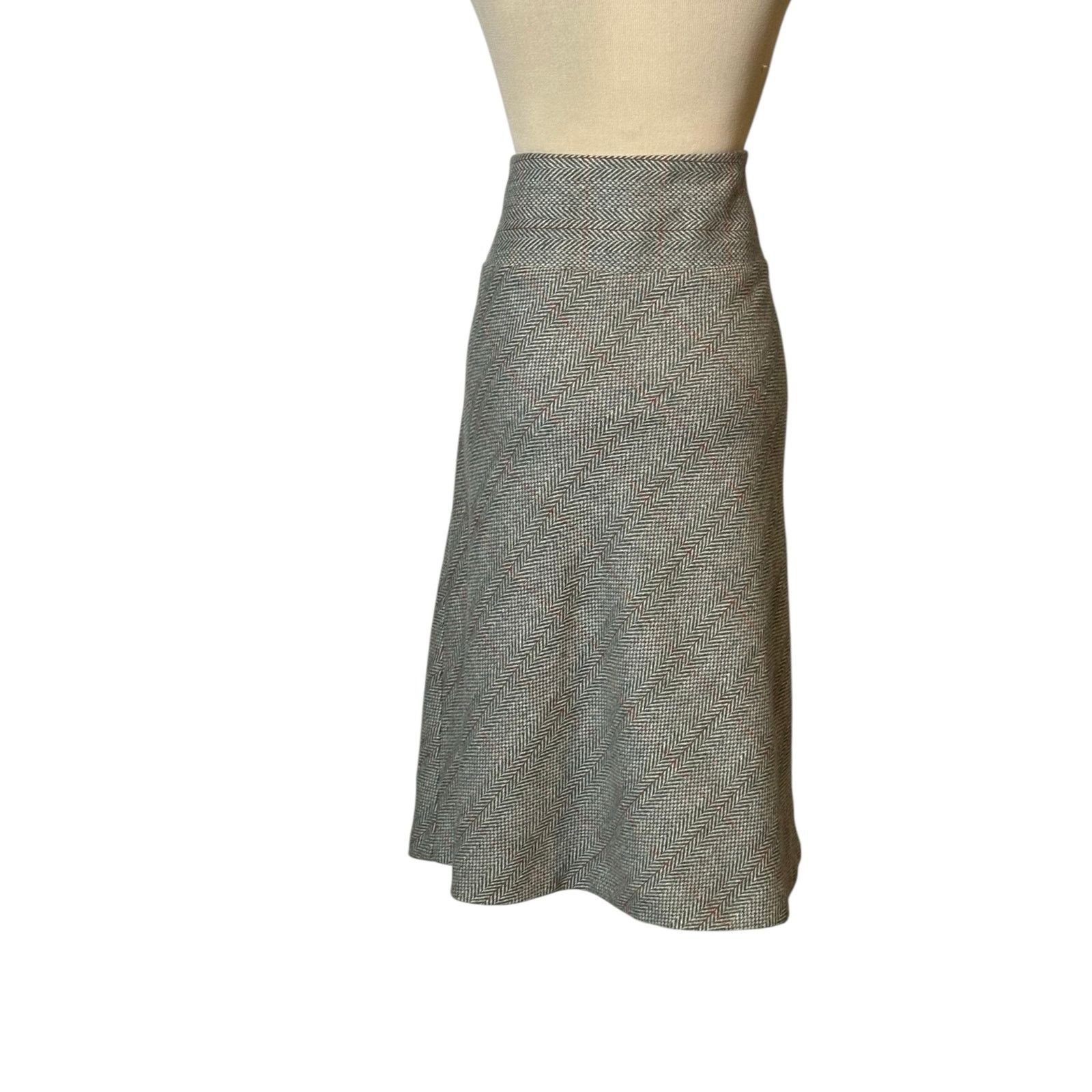 Benetton BENETTON gray red plaid knee length skirt size 44 US Medium Size 32" / US 10 / IT 46 - 5 Thumbnail