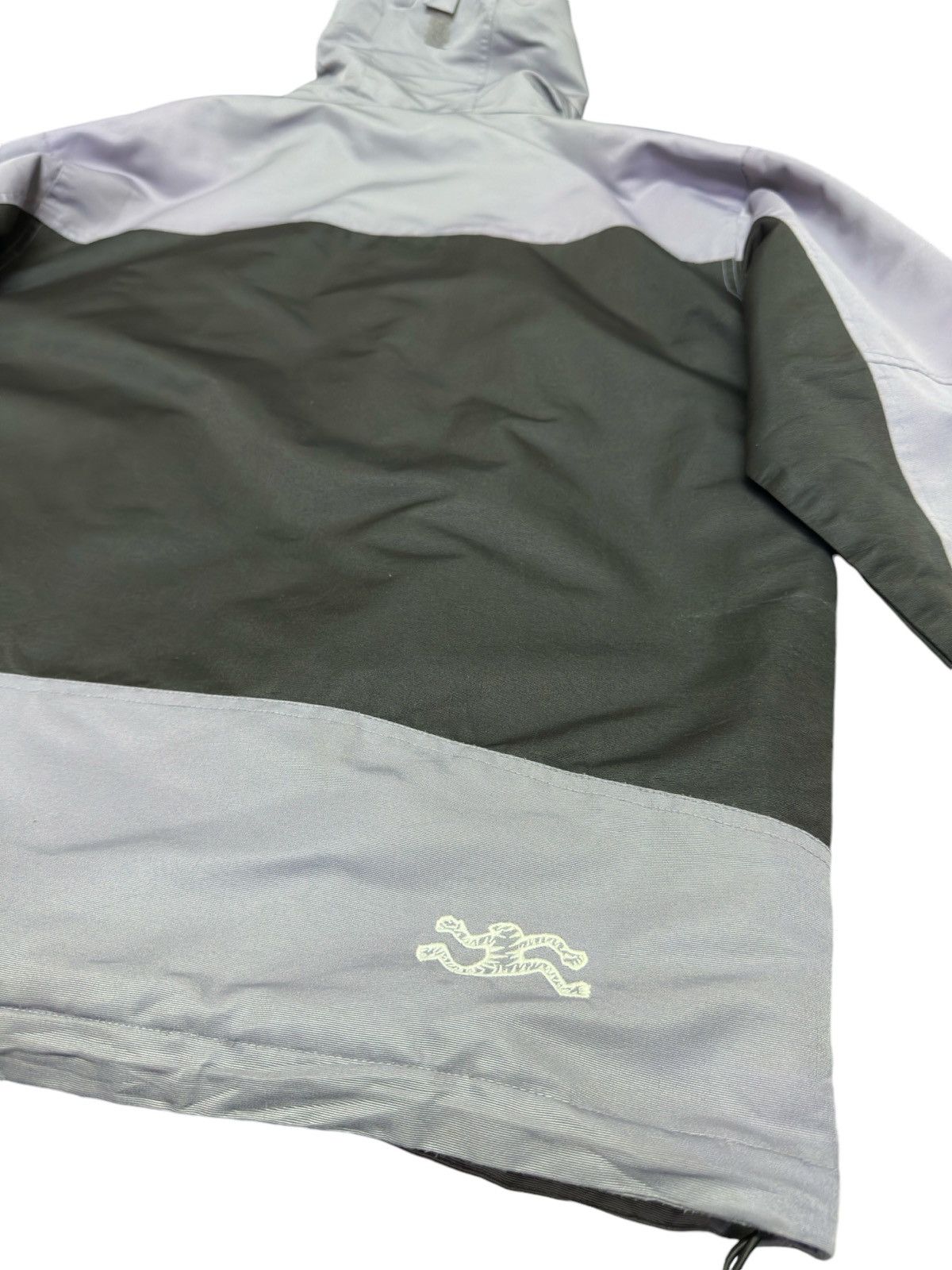 Airwalk Vintage Airwalk Jacket Gorpcore Design Size US L / EU 52-54 / 3 - 6 Thumbnail