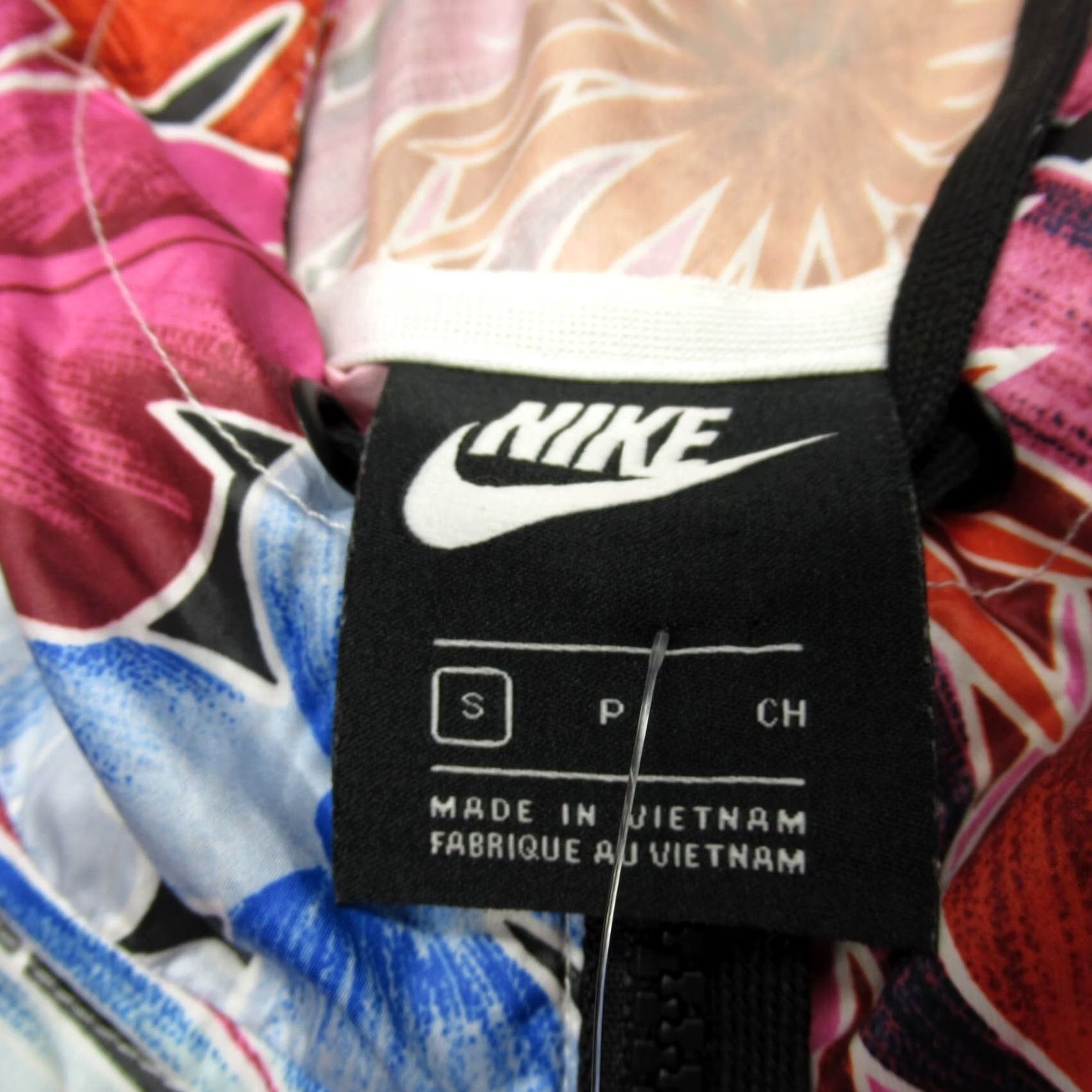 Nike Nike Jacket Womens Small Tropical Wind Runner Cropped Dri Fit Multicolor NEW Size S / US 4 / IT 40 - 4 Thumbnail