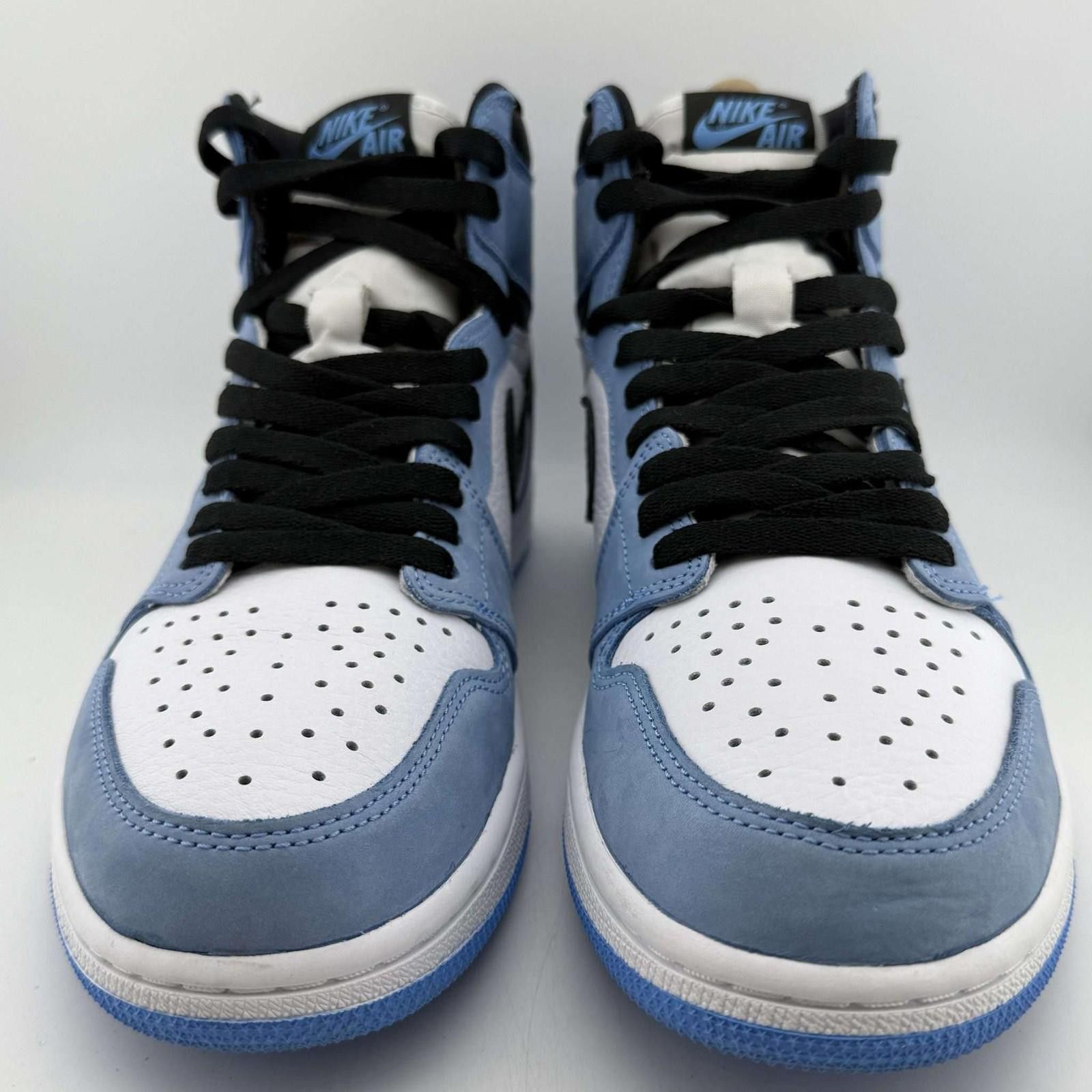 Nike og box Air Jordan 1 Retro High OG University Blue 9.5 Used Size US 9.5 / EU 42-43 - 3 Thumbnail