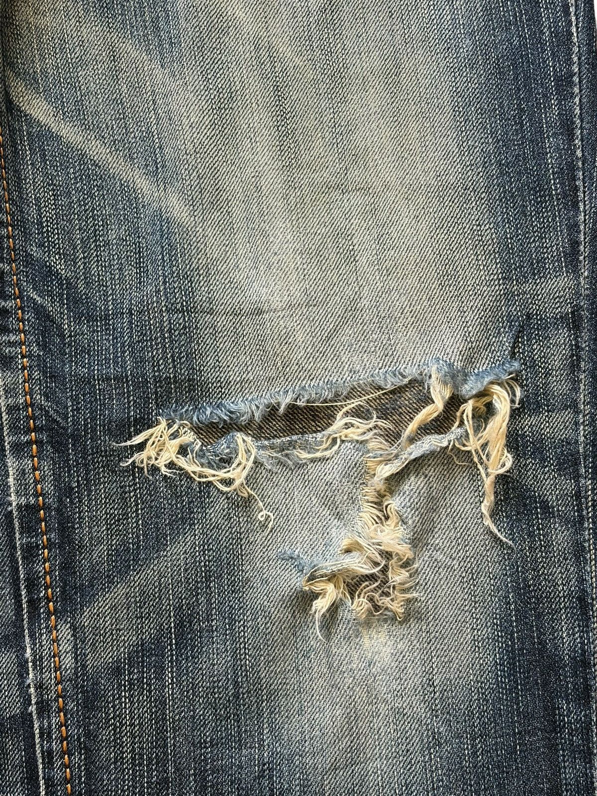 Edwin Vintage / Y2K Edwin XV Mud Wash Distress Flare Jeans Size US 30 / EU 46 - 3 Thumbnail