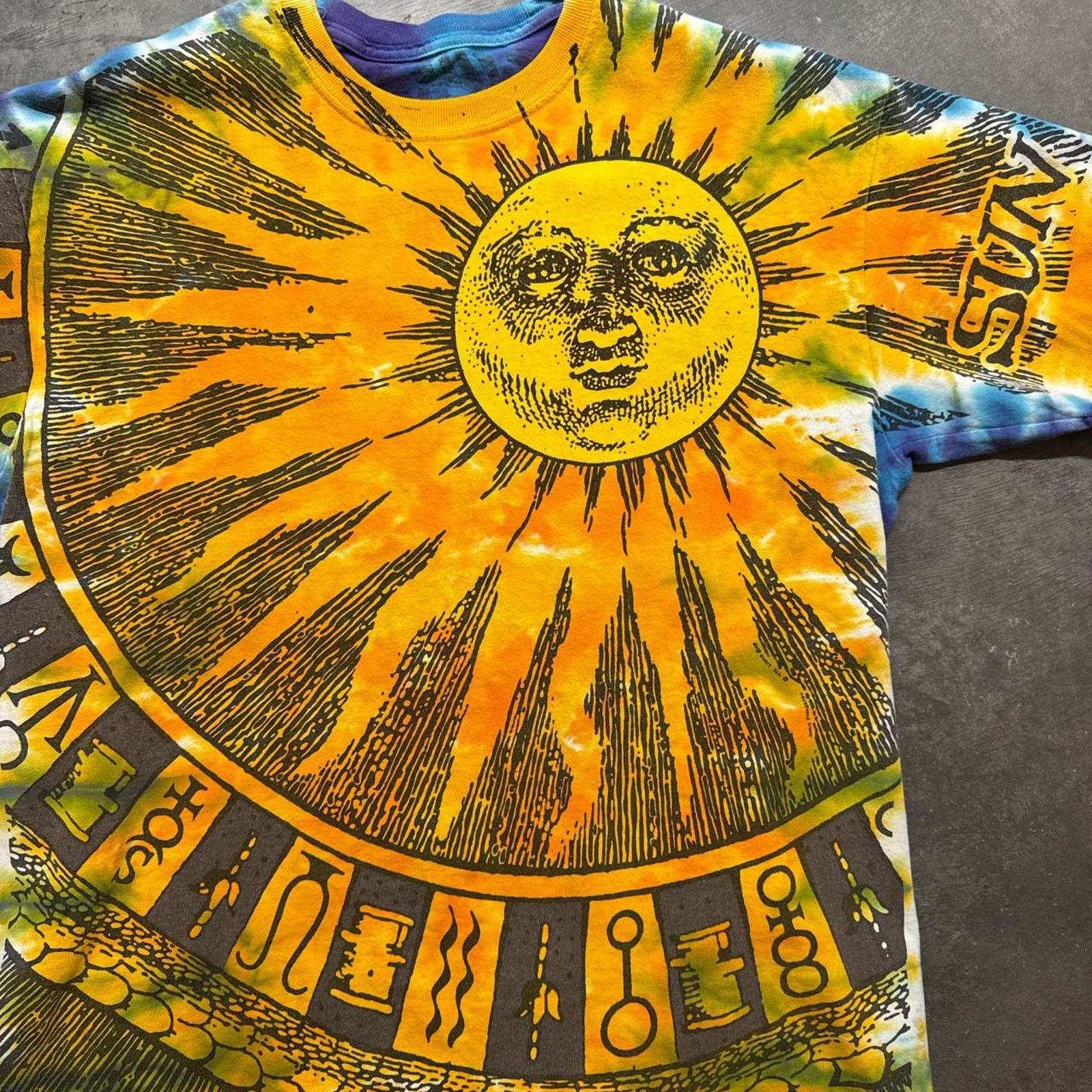 Vintage Vintage 90s Liquid Blue Sun And Moon All Over Print T-Shirt Size US L / EU 52-54 / 3 - 2 Thumbnail