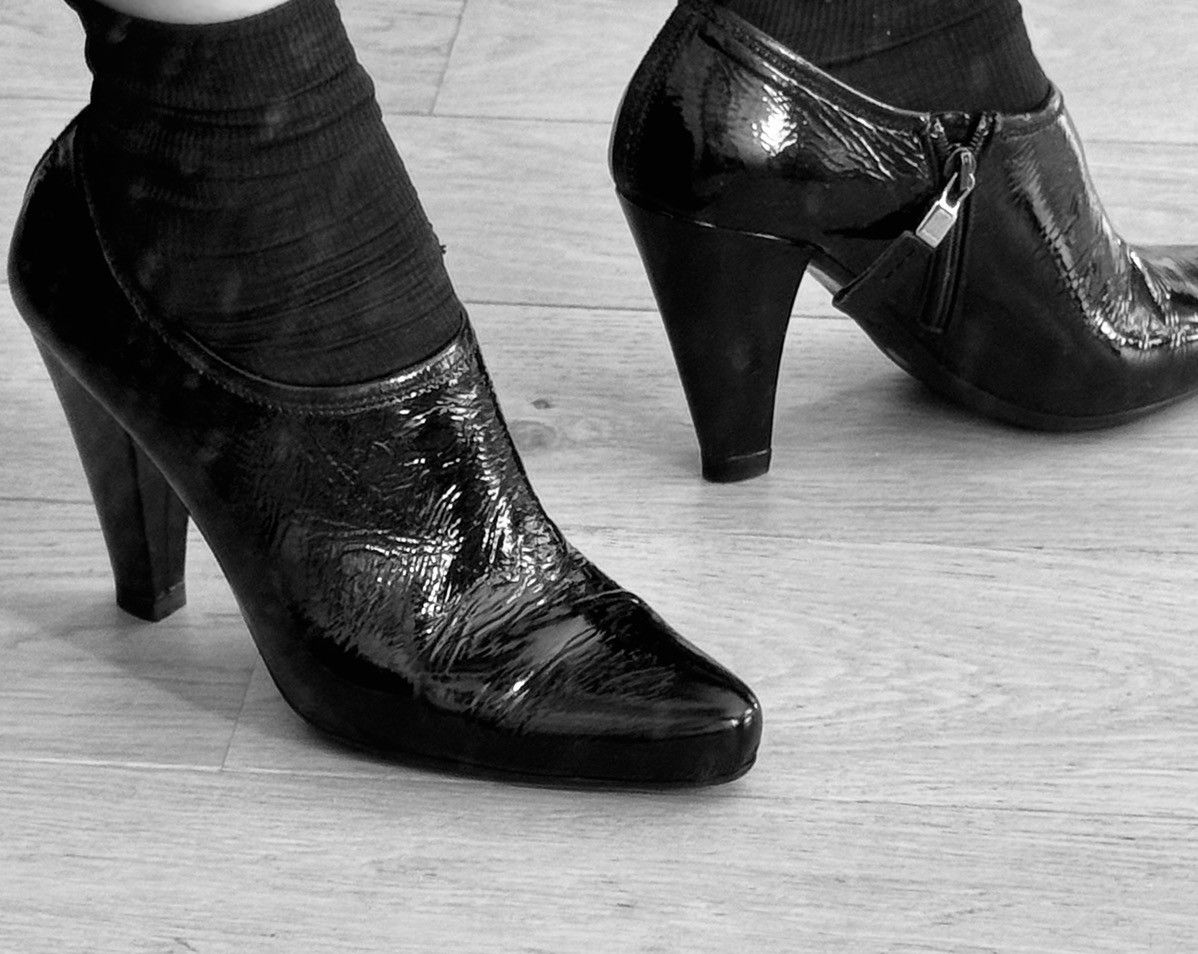 Prada Patent leather high heeled ankle boots Size US 7.5 / IT 37.5 - 15 Thumbnail