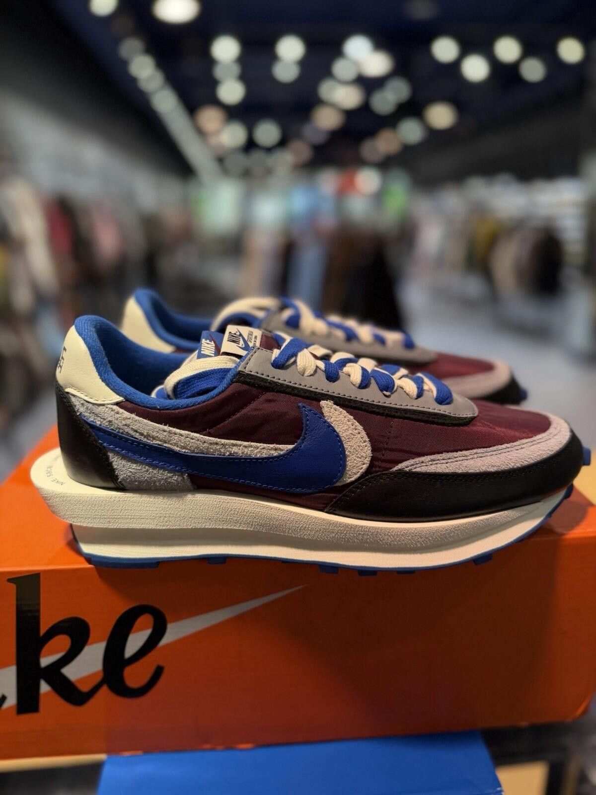 Nike Size 10.5 - Nike sacai x Undercover x LDWaffle Night Size US 10.5 / EU 43-44 - 8 Thumbnail