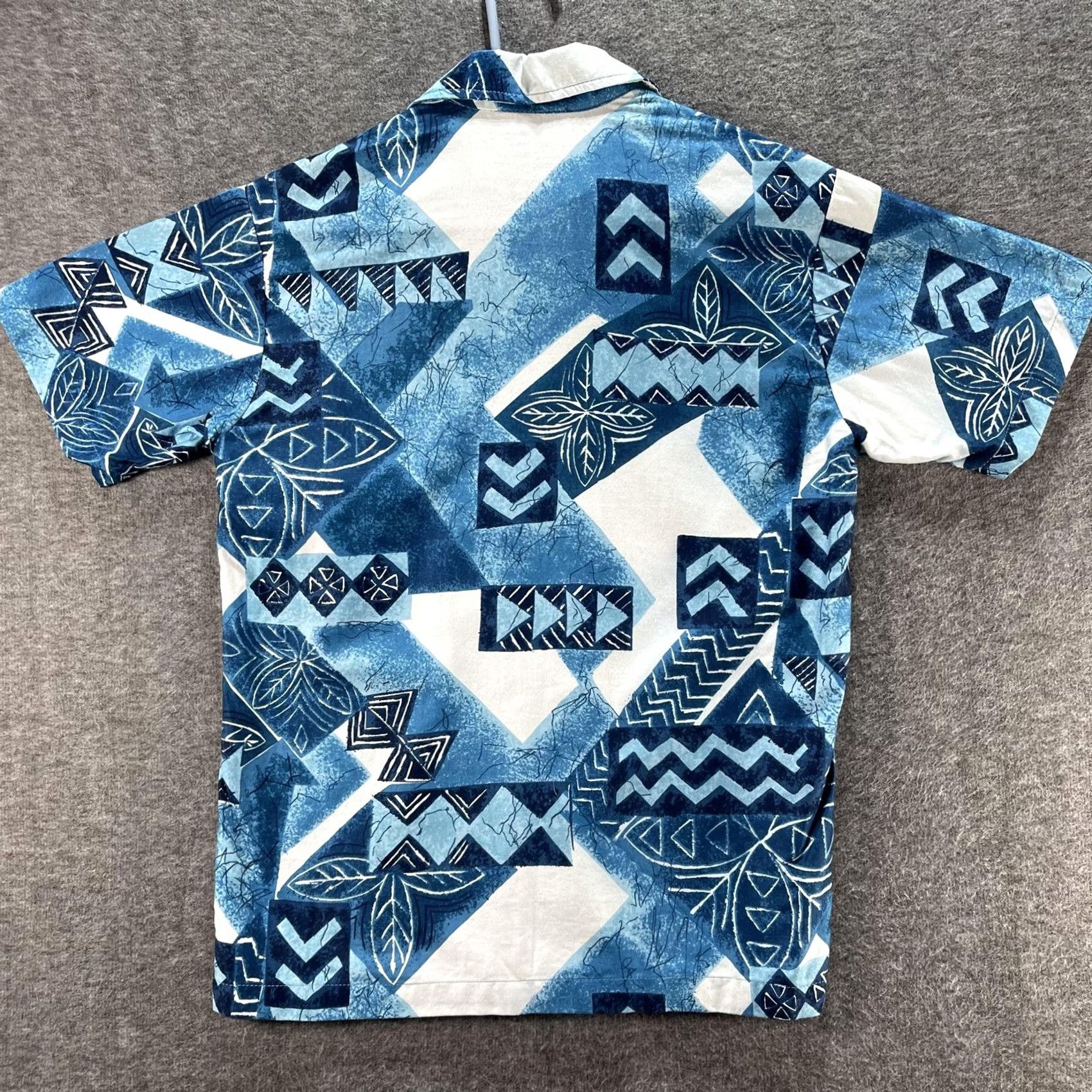 Vintage Duke Kahanamoku Shirt Mens Small Blue Aloha Hawaiian Tapa Print Camp Collar Size US S / EU 44-46 / 1 - 3 Thumbnail