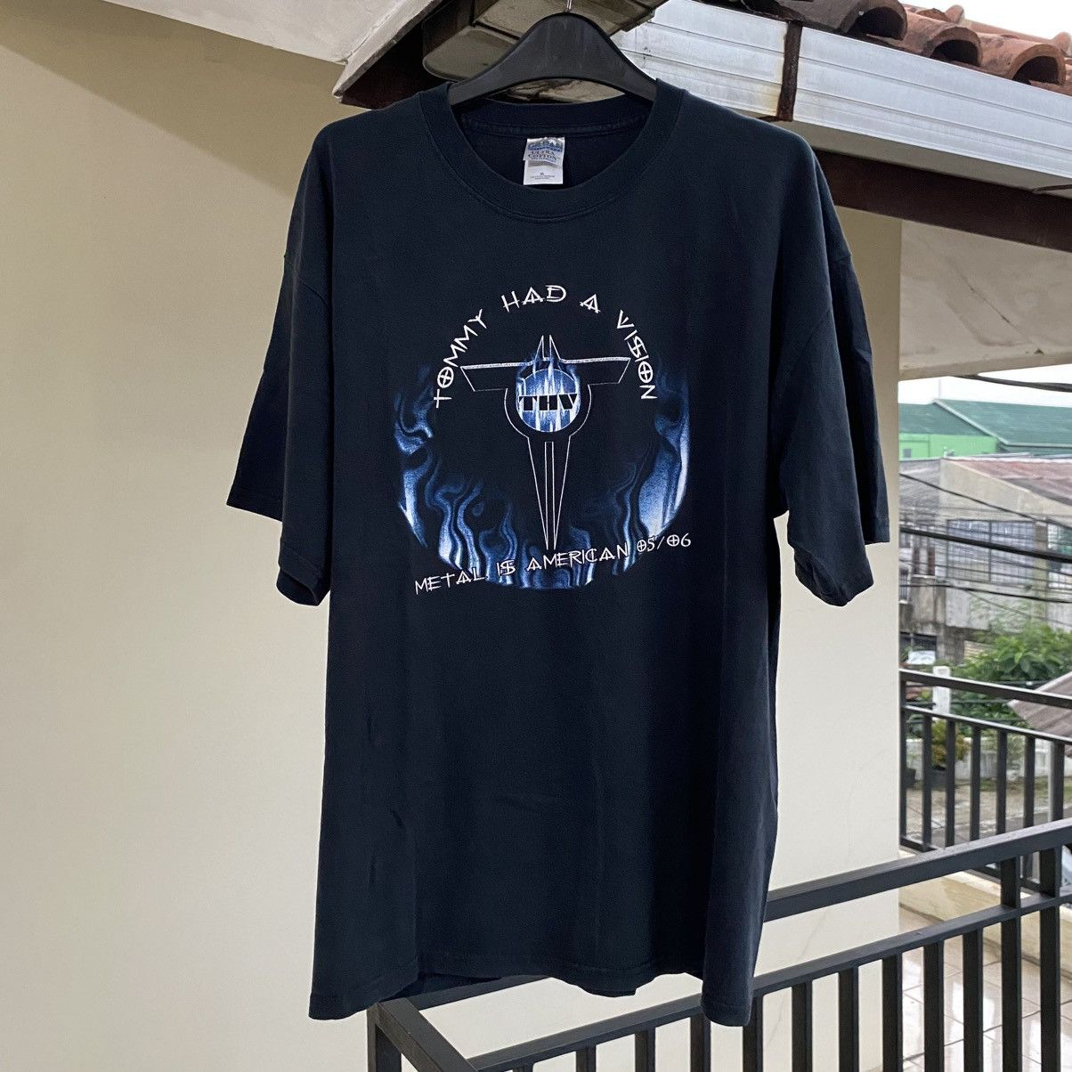 Gildan Band tee Metal Tommy Had a Vision Size US XL / EU 56 / 4 - 2 Thumbnail