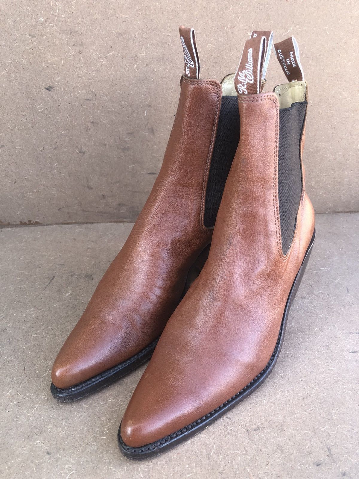 R.M. Williams R.M William’s Brown Leather Women’s Chelsea Boot Size 7 Size US 9.5 / IT 39.5 - 2 Thumbnail
