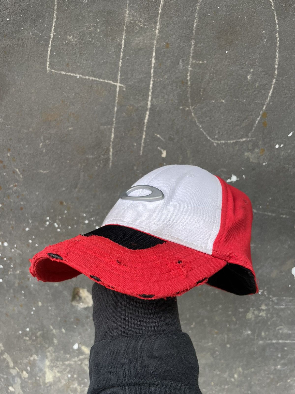 Japanese Brand × Oakley × Vintage Vintage Oakley 90’s Hat Cap Logo Y2K Distressed RARE Size ONE SIZE - 2 Thumbnail