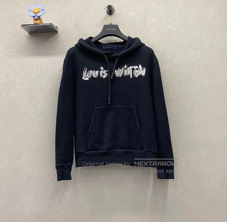 Louis Vuitton Louis Vuitton Black Logo Print Sweatshirt. Size US XS / EU 42 / 0 - 2 Thumbnail