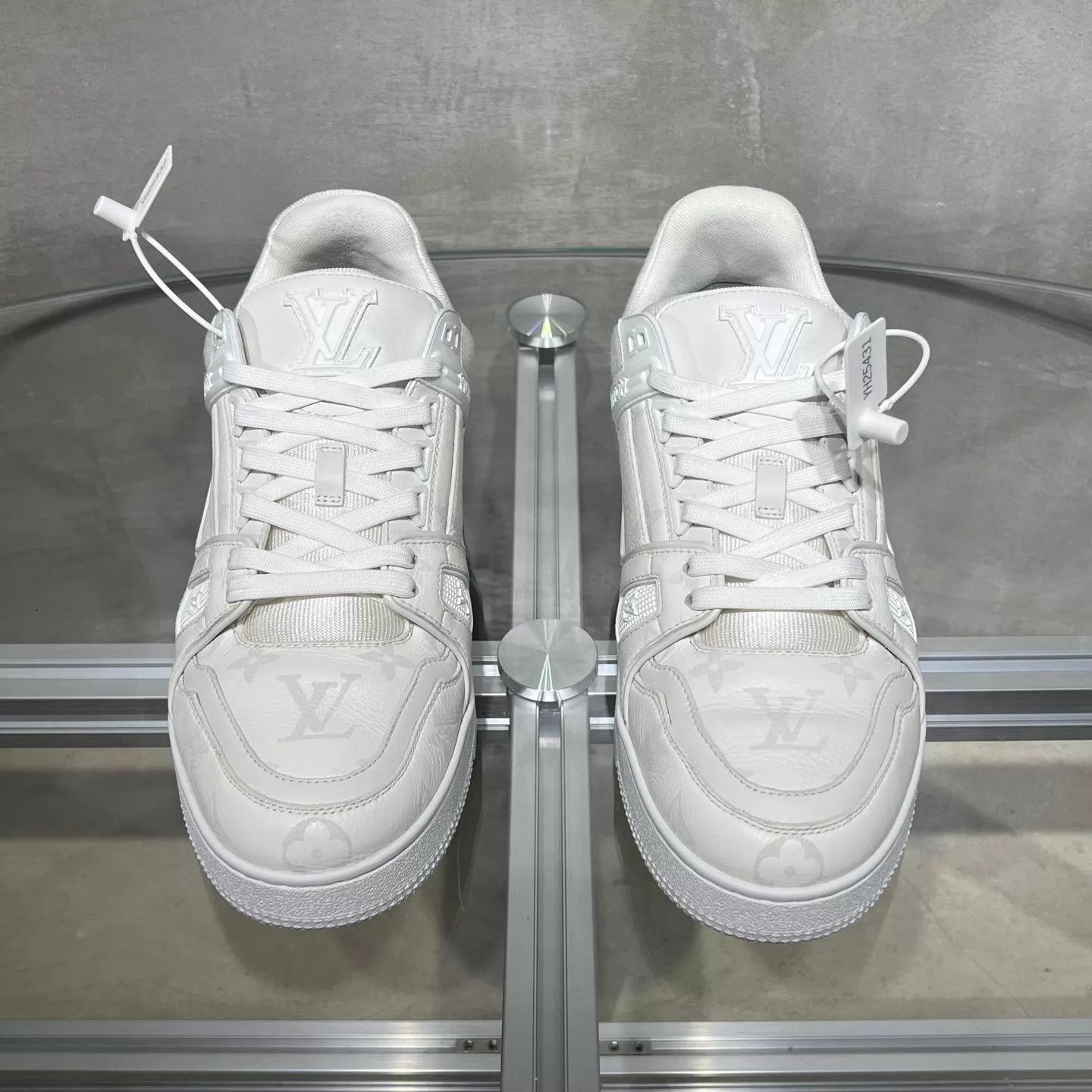 Louis Vuitton LV Trainer White Monogram Shadow UK7 Size US 8 / EU 41 - 1 Thumbnail