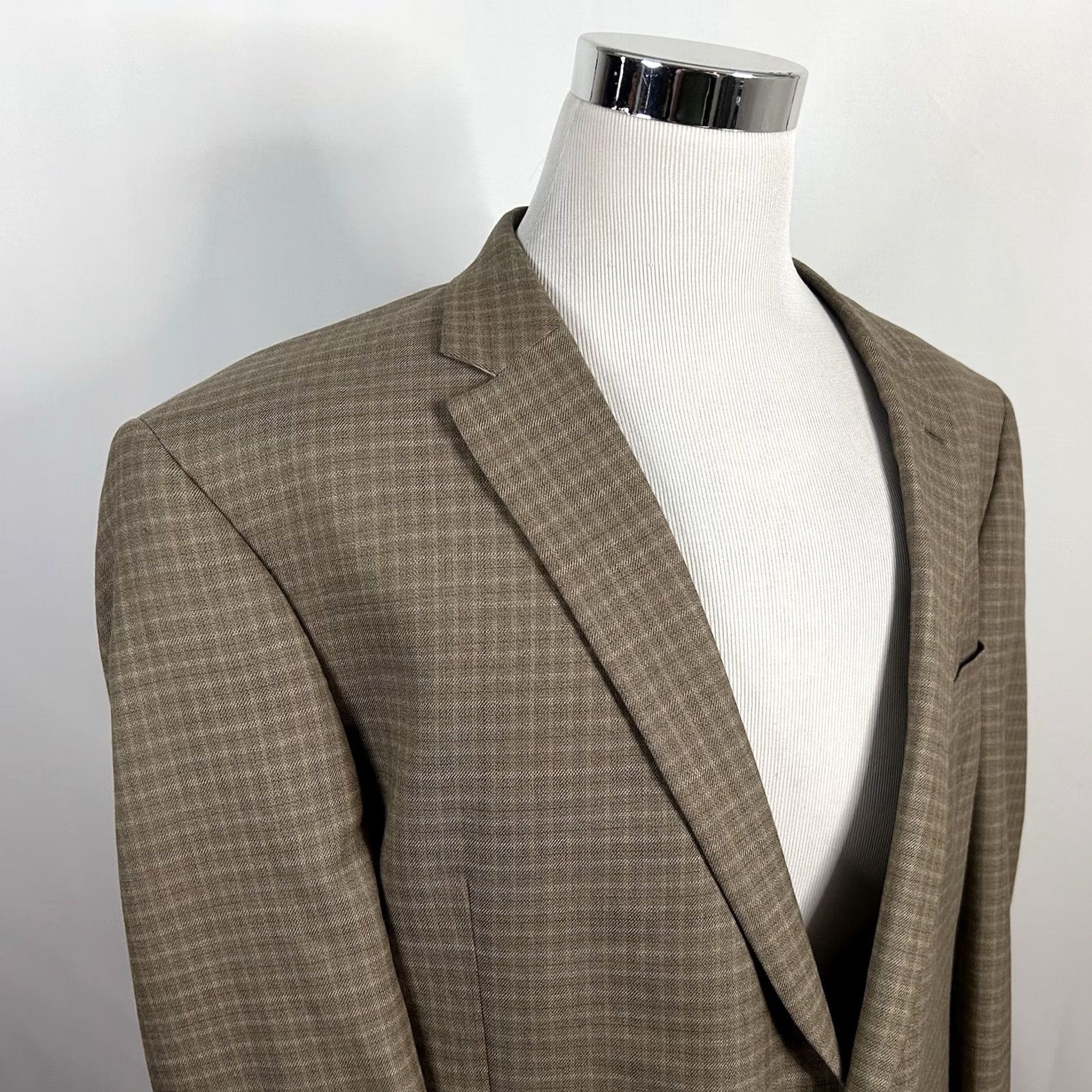 Tommy Hilfiger Tommy Hilfiger Sport Coat Beige Plaid 50L Two-Button Double Vented Wool Jacket Coat Mens Regular Long Jacket Size US XS / EU 42 / 0 - 2 Thumbnail