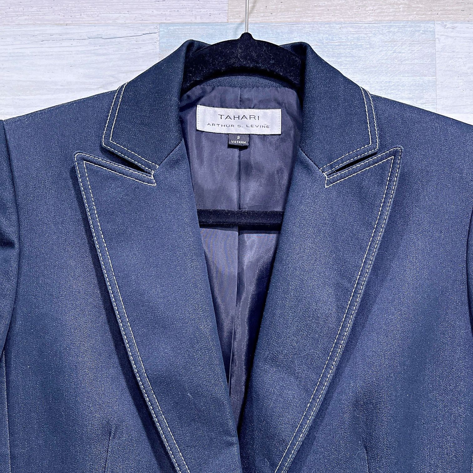 Other TAHARI Top Stitched Peak Collar Denim Blazer Blue Womens 2 Size XS / US 0-2 / IT 36-38 - 2 Thumbnail