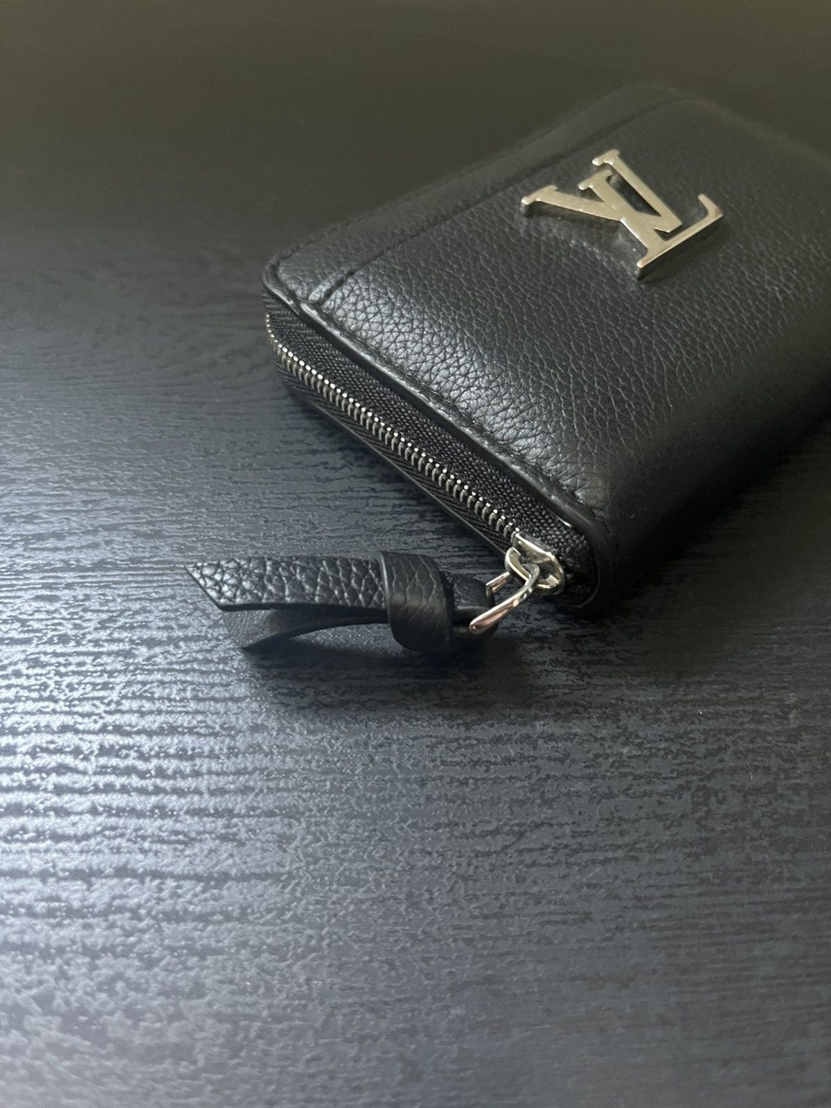 Louis Vuitton LOUIS VUITTON Lockme Zippy Coin Purse Wallet Size ONE SIZE - 3 Thumbnail
