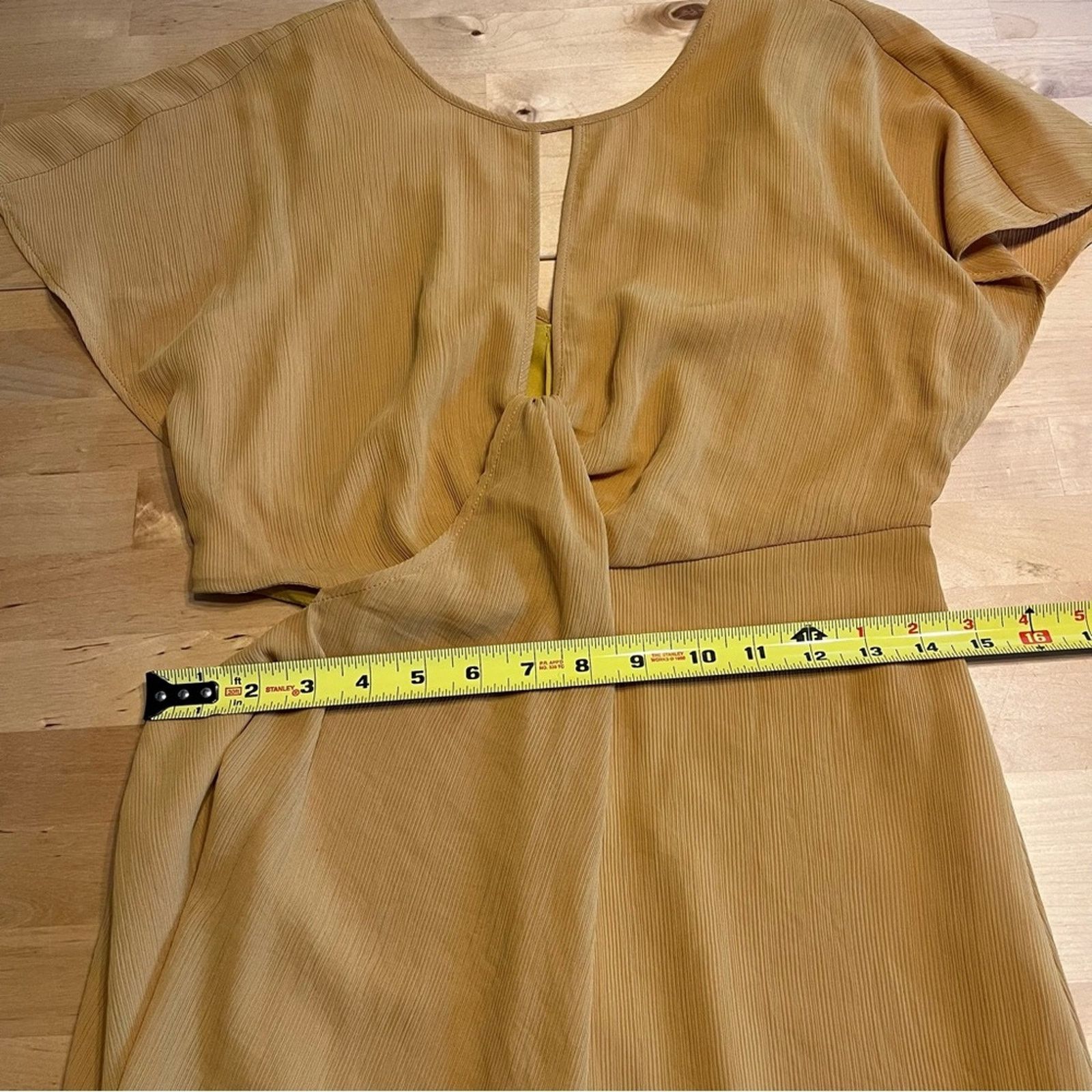 Bcbgmaxazria BCBG MaxAzria Cut Out Waist Dress Size XS Asymmetrical Size XS / US 0-2 / IT 36-38 - 7 Thumbnail