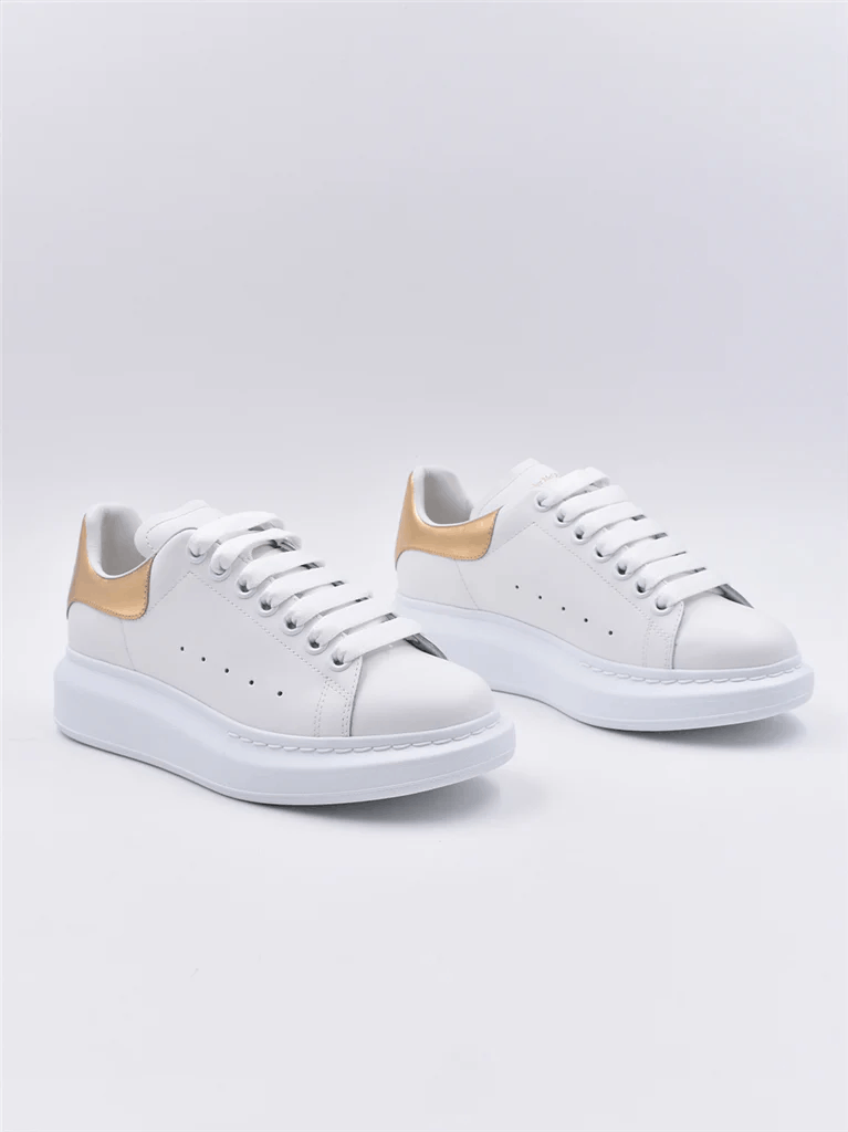 Alexander McQueen o1w1db10925 Oversized Sneakers in White Size US 11.5 / IT 41.5 - 3 Thumbnail