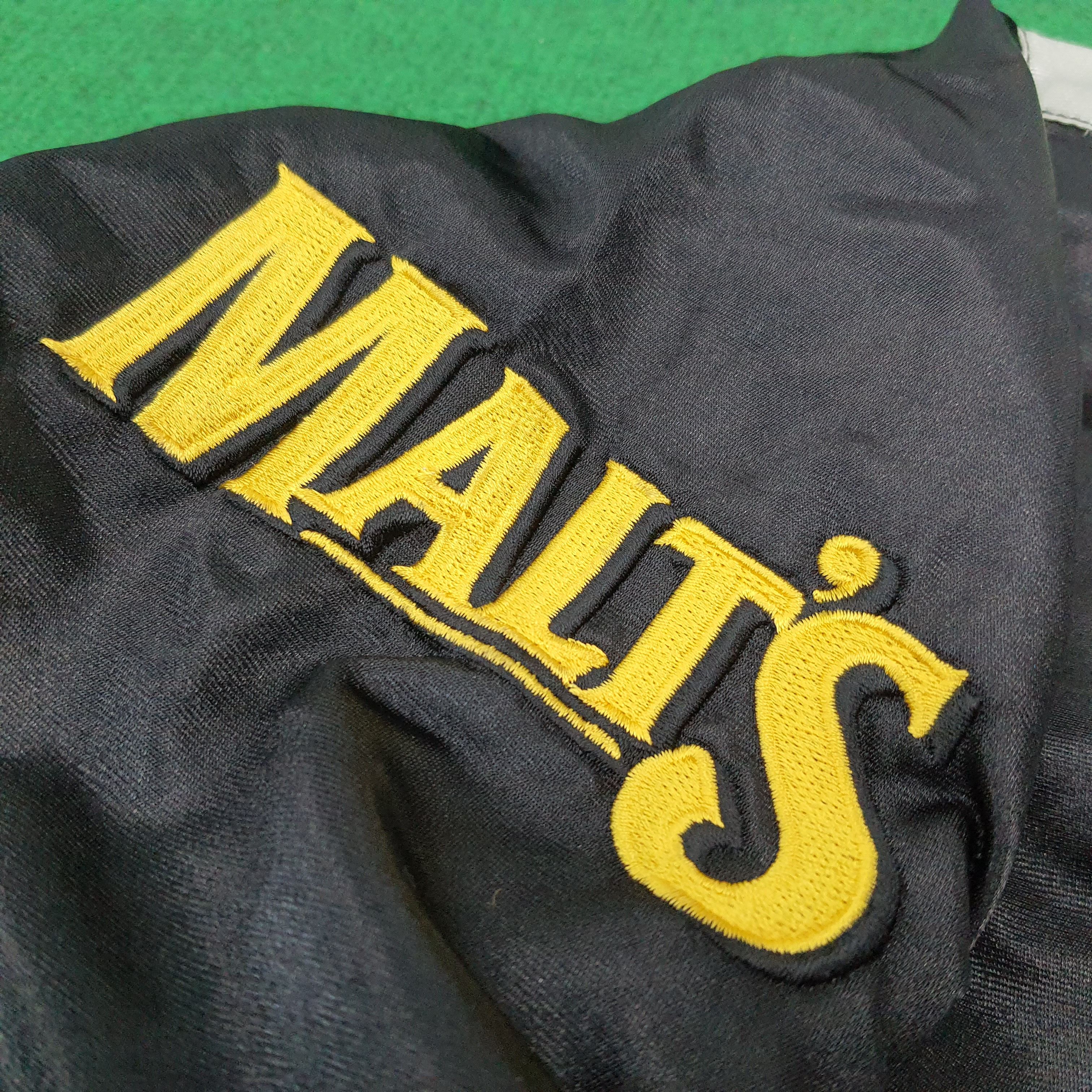 Vintage Vintage Suntory Malt's Baseball Team Jacket C275N19 Size US L / EU 52-54 / 3 - 5 Thumbnail
