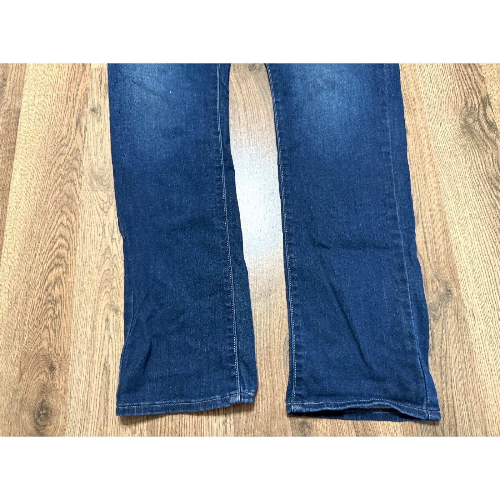 Levi's VINTAGE? Nope. Size 32" / US 10 / IT 46 - 3 Thumbnail