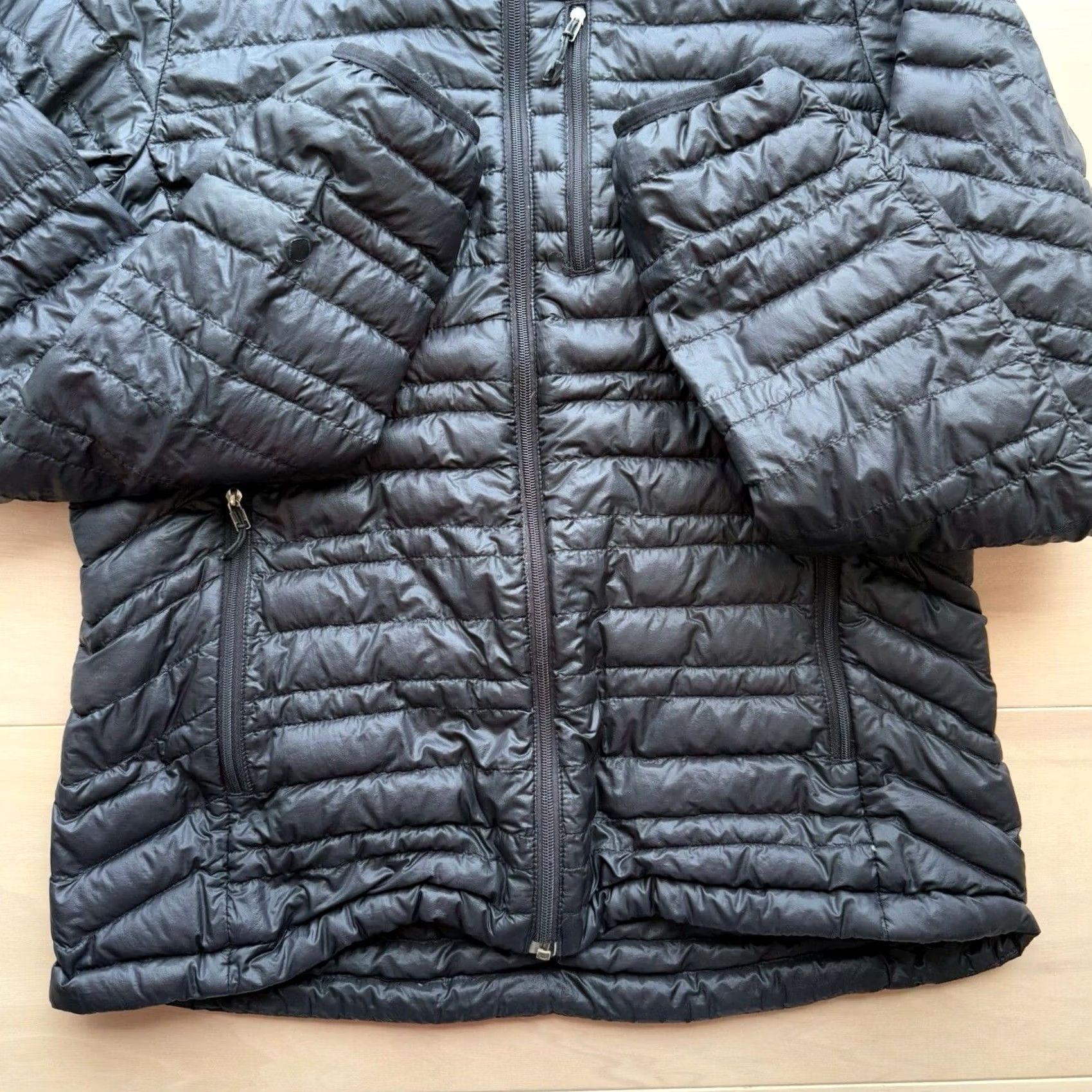 Patagonia Patagonia Women's M Black Down Jacket Ultralight Lightweight Puff Outerwear Size M / US 6-8 / IT 42-44 - 5 Thumbnail