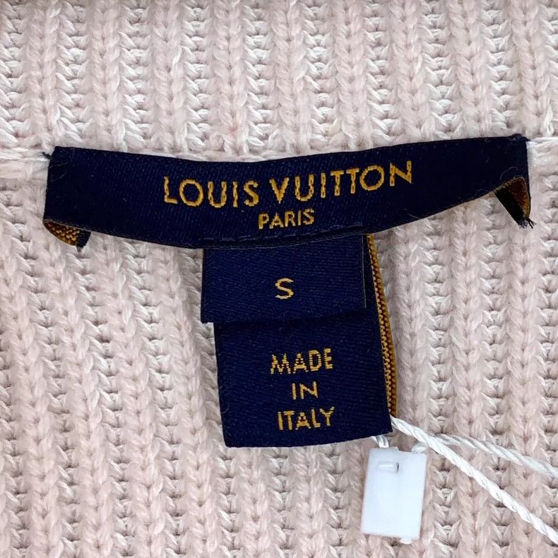 Louis Vuitton Louis Vuitton Pink five-pointed star embroidered cashmere Size S / US 4 / IT 40 - 5 Thumbnail