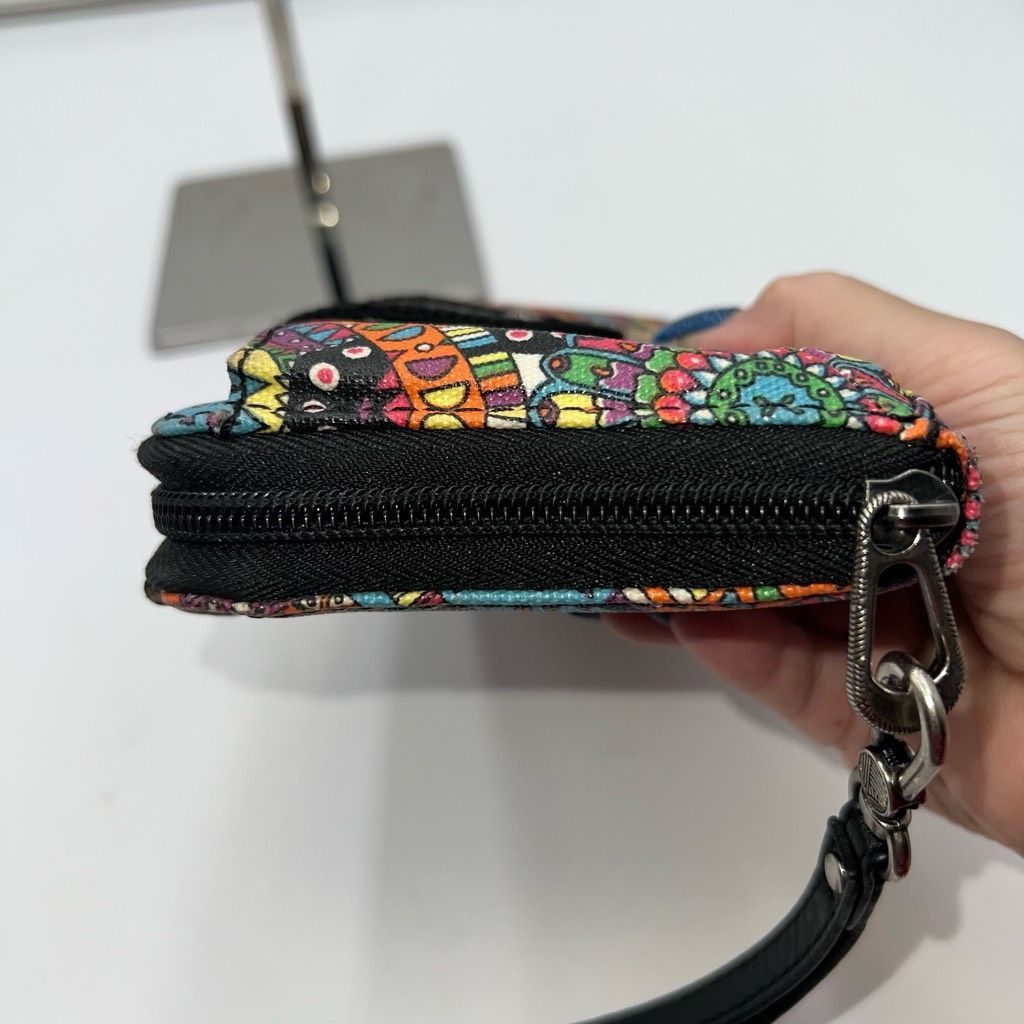 Other Sakroots Wristlet/Crossbody Phone Holder and Zip Around Wall Size ONE SIZE - 11 Thumbnail