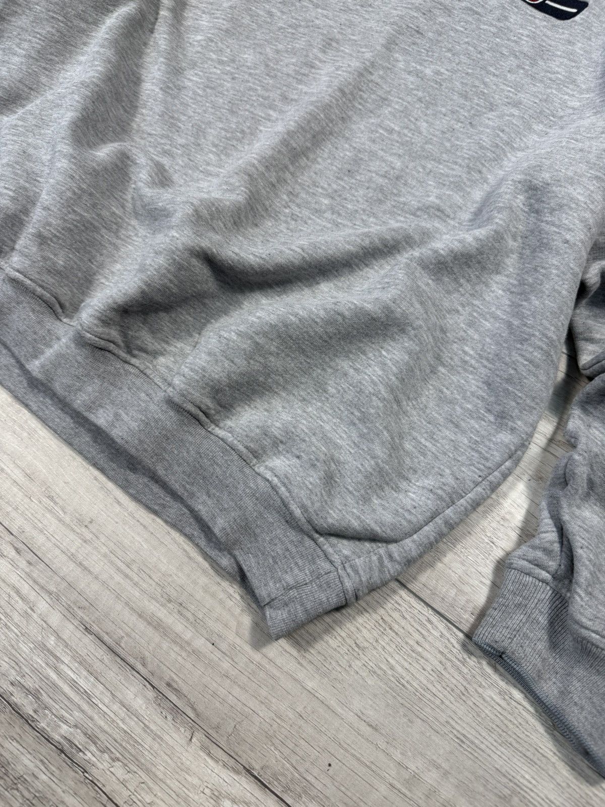 Nike Nike Vintage Sweatshirt Y2K Logo Swoosh Crewneck 90s Size US M / EU 48-50 / 2 - 3 Thumbnail