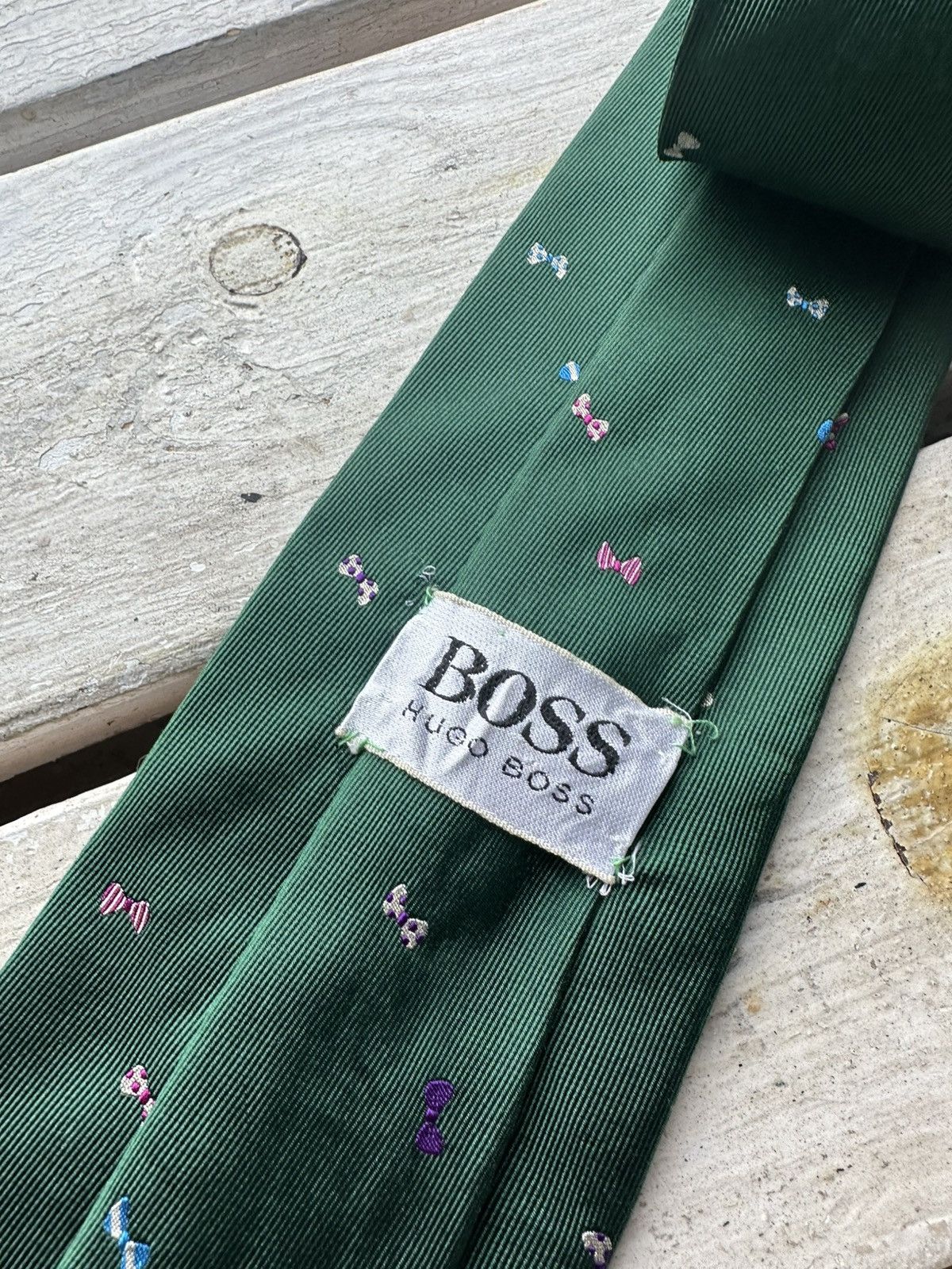 Designer × Hugo Boss 🚨RARE Hugo Boss Tie old money style Burgundy luxury monogram Size ONE SIZE - 3 Thumbnail