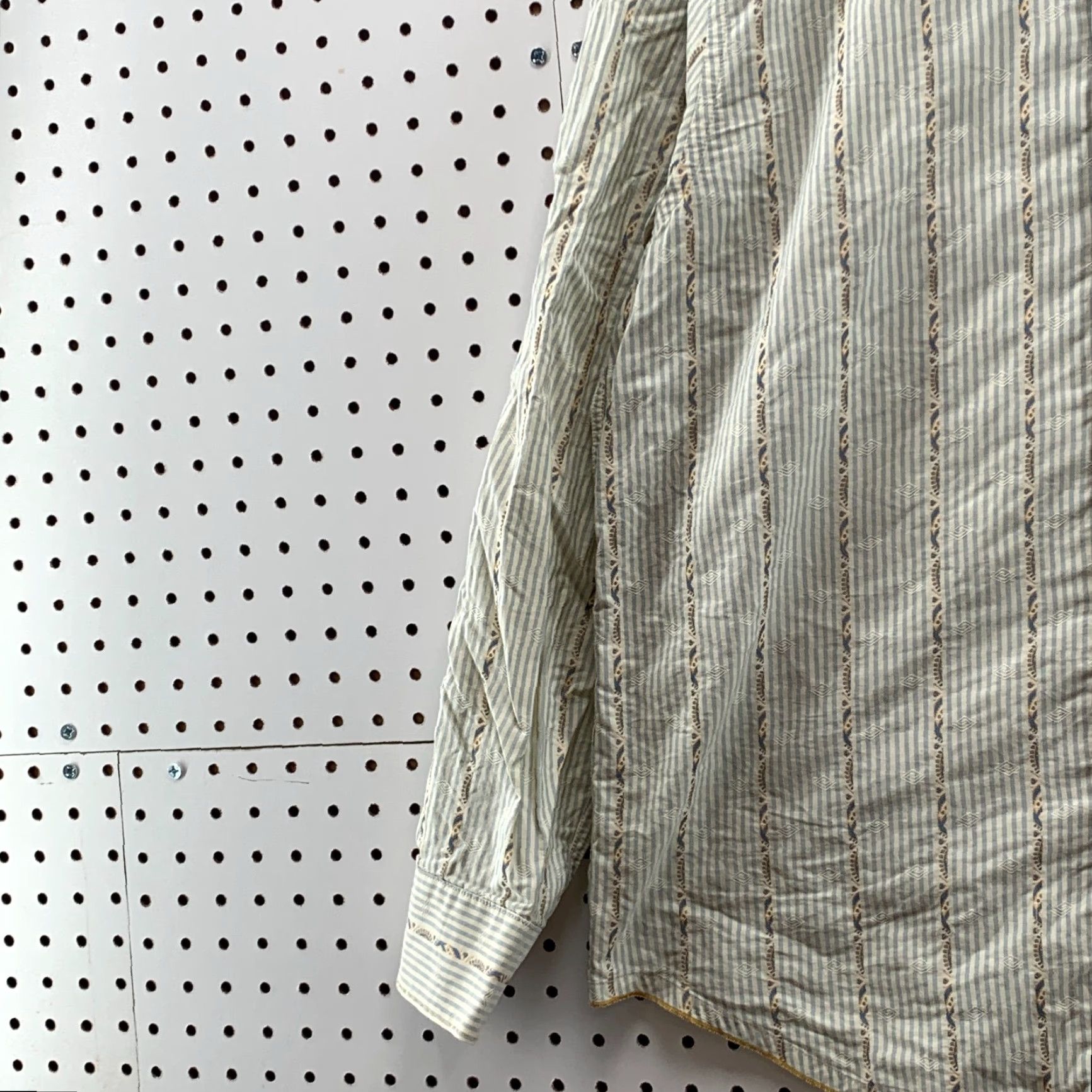 Tommy Bahama Tommy Bahama Button-Up Shirt Gray Long Sleeve Western Large 23.5x31 Mens Regular (L) Cotton Knit Button-Down Collared Plaid Pattern Size US L / EU 52-54 / 3 - 4 Thumbnail