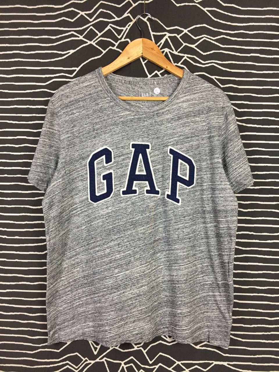 Gap × Vintage GAP Embroidered Logo Essential Tee Size L Size US L / EU 52-54 / 3 - 2 Thumbnail