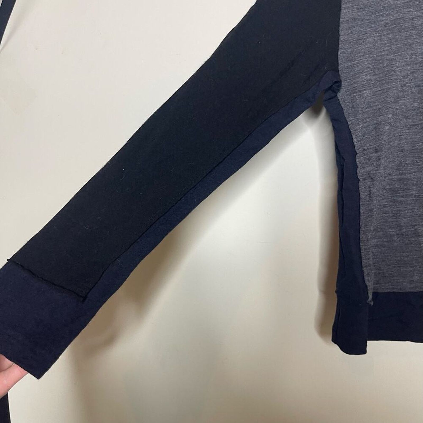 Comme des Garcons H&M Comme des Garcons navy grey color block wool pullover Size US S / EU 44-46 / 1 - 4 Thumbnail