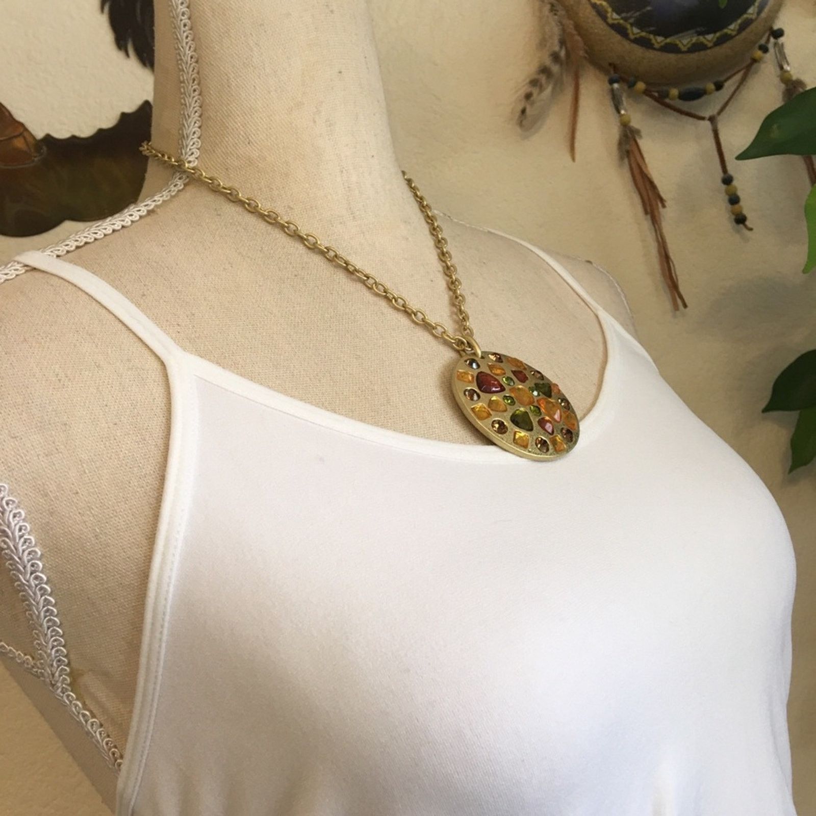 Jewelry Stone covered amulet matte gold chain necklace Size ONE SIZE - 4 Thumbnail