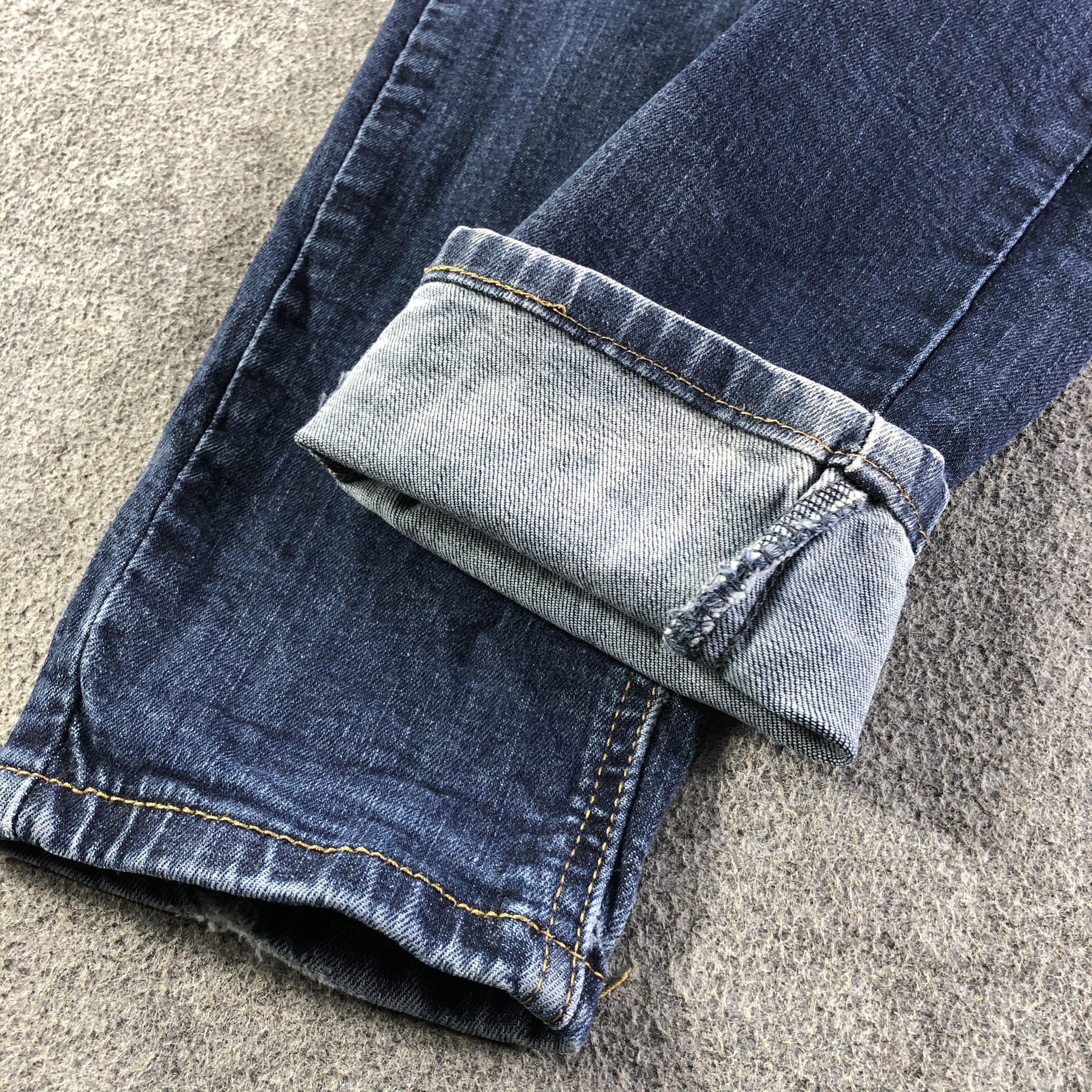 Levi's Vintage Blue Wash Levis Jeans-J4373 Size US 27 - 7 Thumbnail