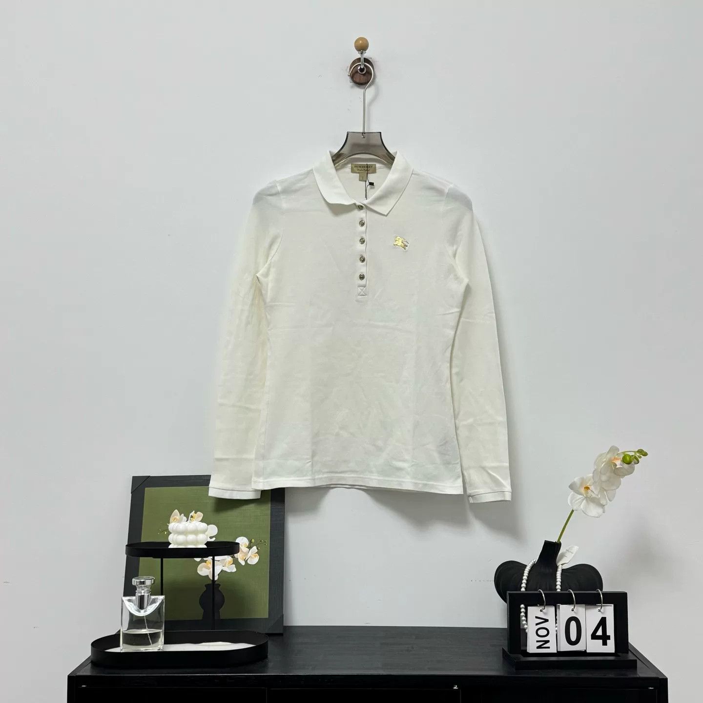 Burberry Burberry Gold Crest Long Sleeve Polo Size US S / EU 44-46 / 1 - 1 Thumbnail