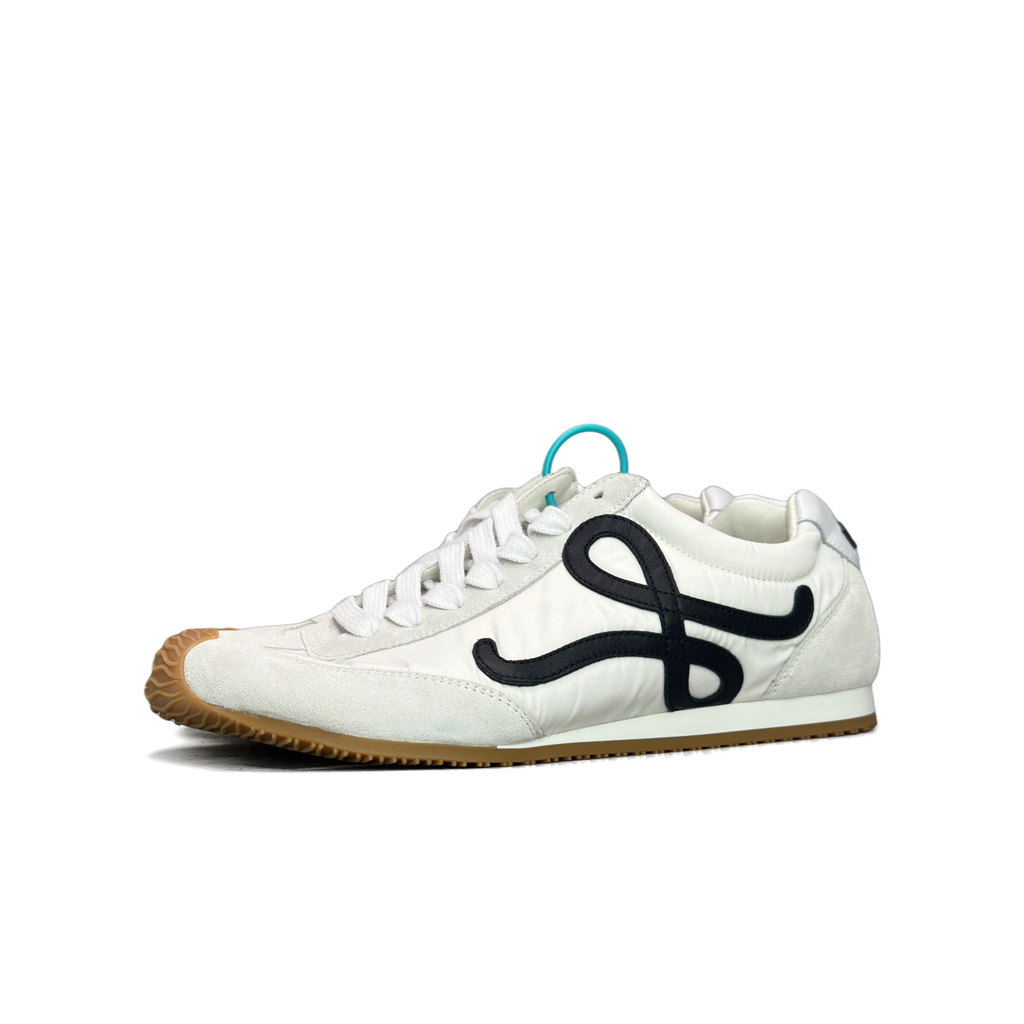 Loewe Loewe Ballet Runner Sneakers White Size 7 Size US 7 / EU 40 - 1 Thumbnail