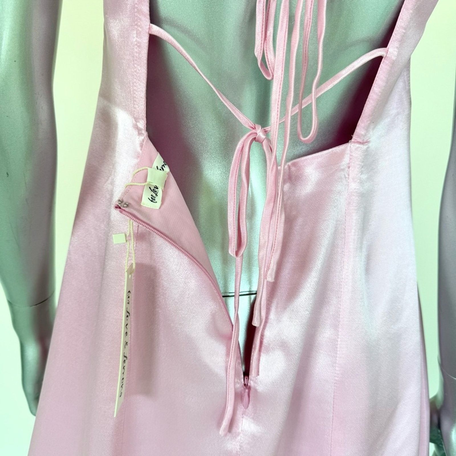 For Love & Lemons NWT!!! For love and lemons women pink dress size S 250$ Size S / US 4 / IT 40 - 7 Thumbnail