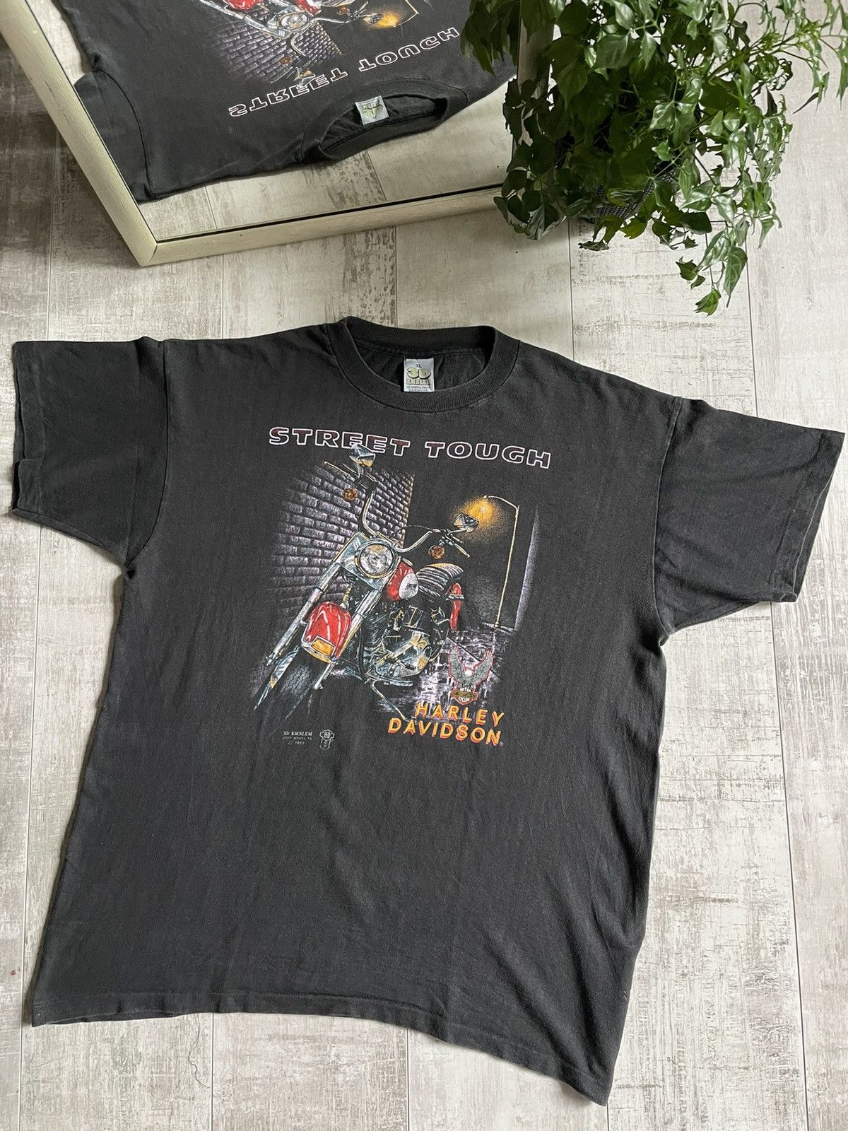 Harley Davidson × Vintage Vintage 3D Emblem 1989 Harley Davidson T-Shirt Street Tough Size US XL / EU 56 / 4 - 1 Thumbnail