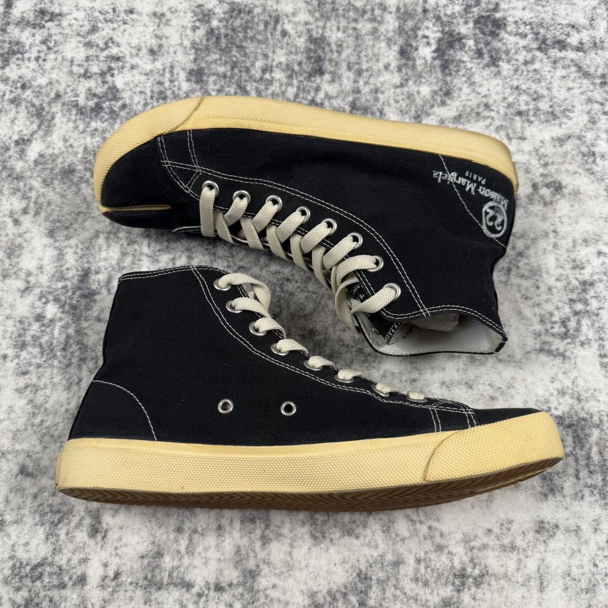 Maison Margiela Maison Margiela Vandal Tabi High Top Canvas Sneakers Size US 9 / EU 42 - 6 Thumbnail