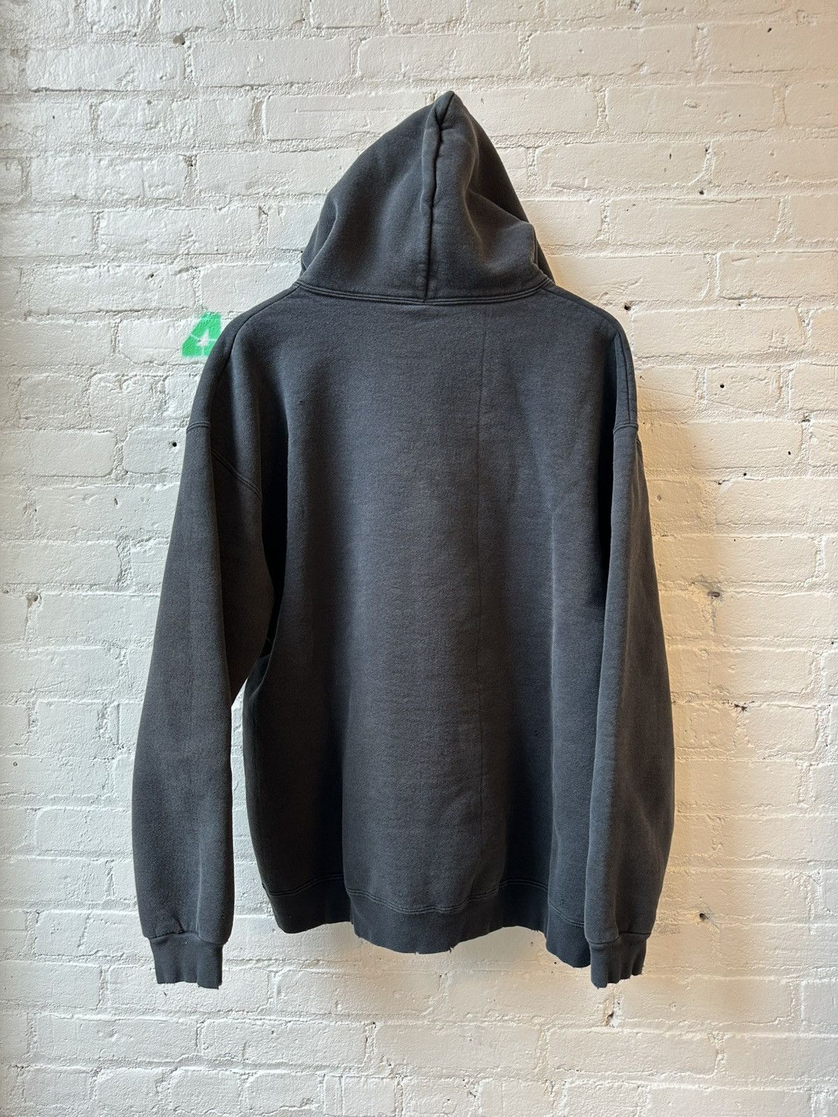 Vintage VINTAGE 90s THRASHED SUN FADE HOODIE XL Size US L / EU 52-54 / 3 - 4 Thumbnail