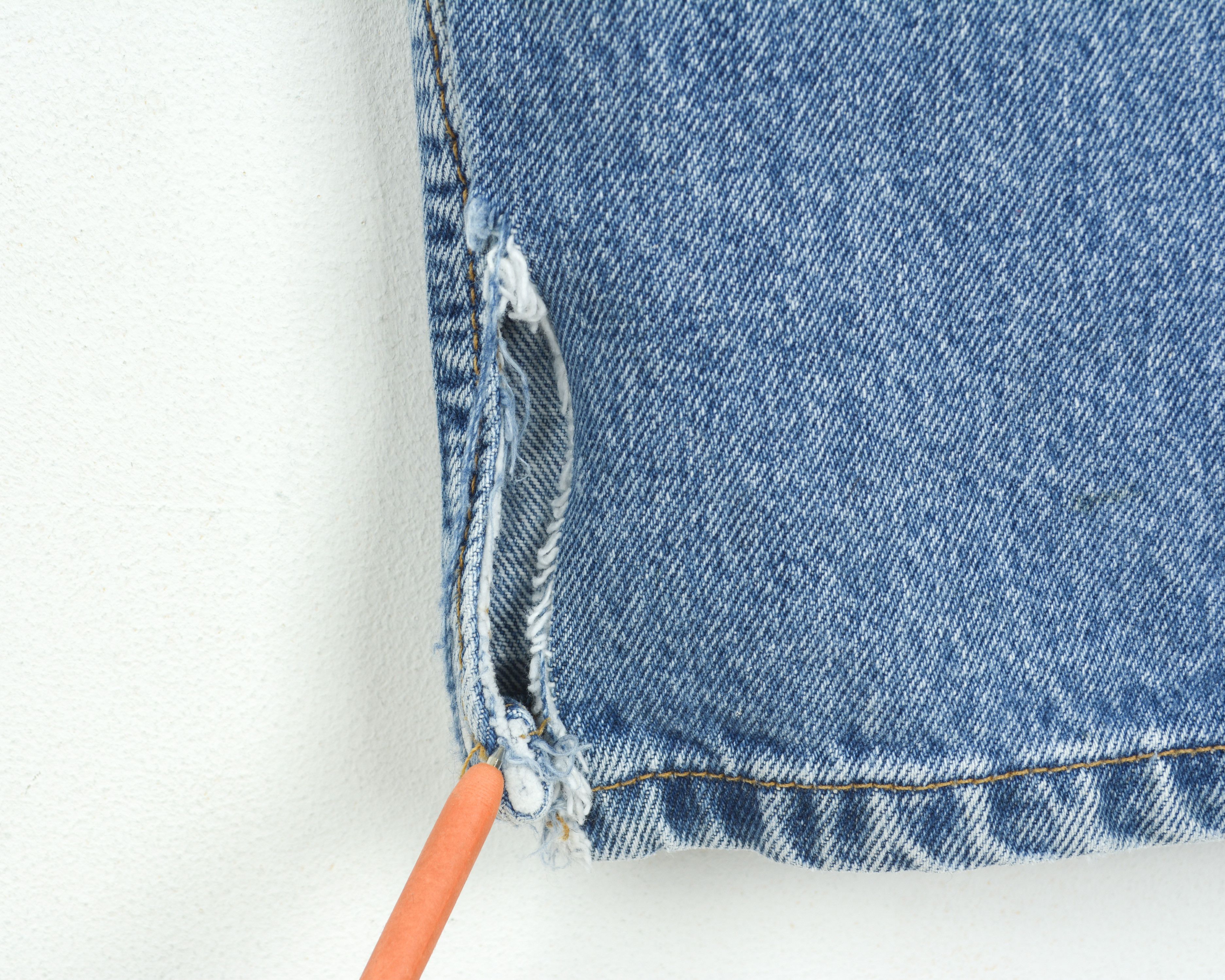 Levi's Orange Tab 615 Men W38 L34 Jeans Denim Pants Split Hems 90s Size US 38 / EU 54 - 5 Thumbnail