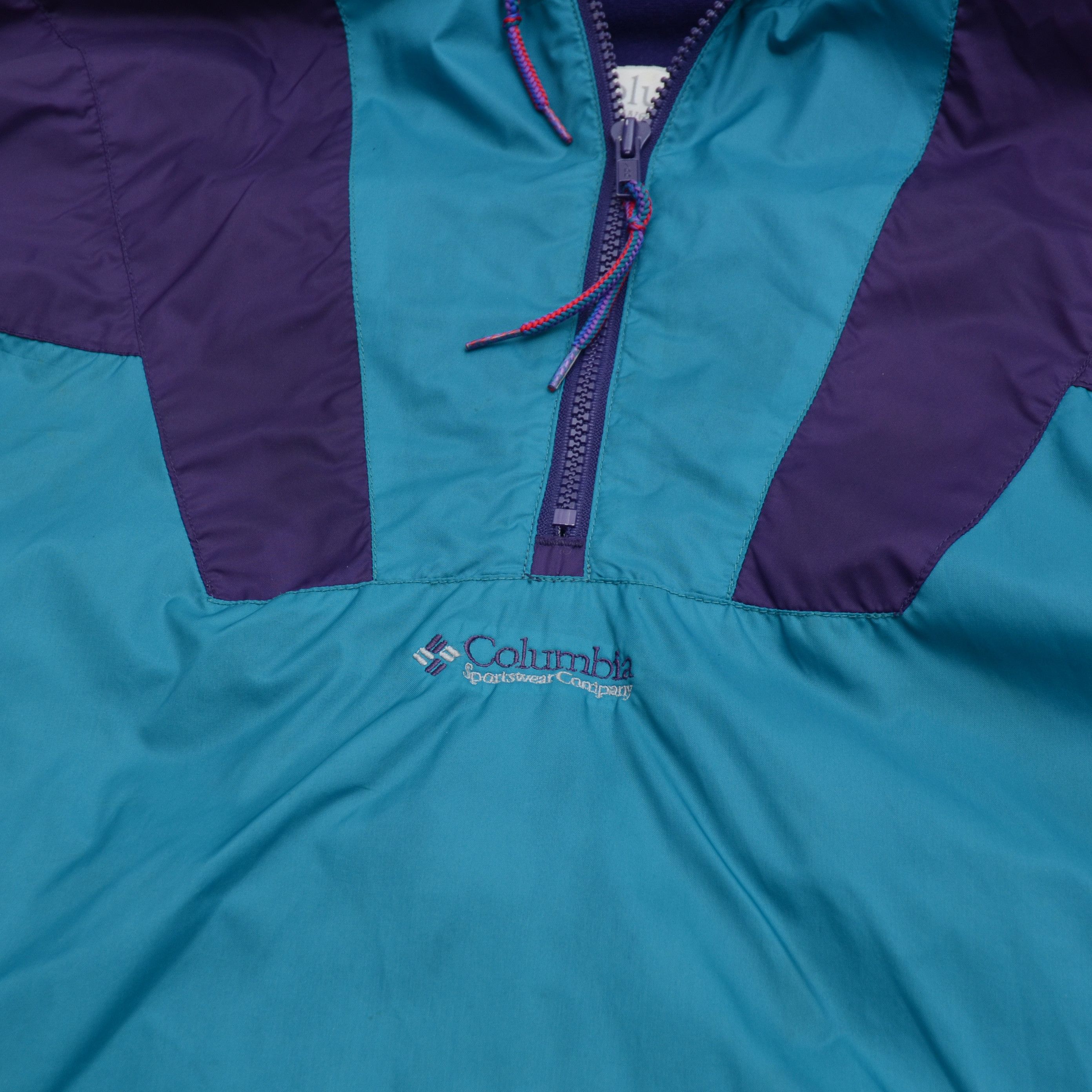 Columbia Vintage Columbia Jacket Poncho Hood Lined Y2K Gorpcore Size US XL / EU 56 / 4 - 4 Thumbnail