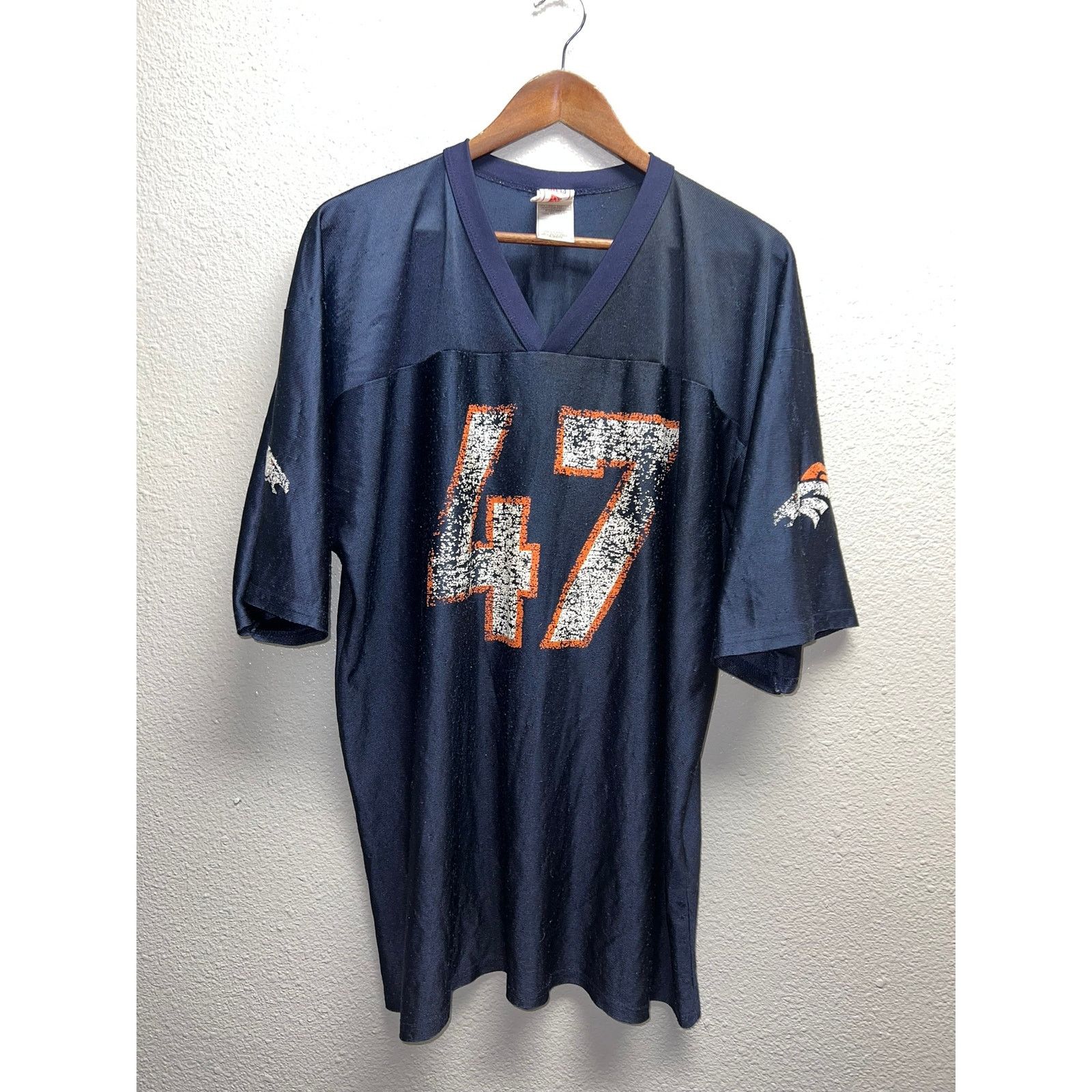 NFL Vintage Denver Broncos Jersey John Lynch #47 Worn Top XL Size US XL / EU 56 / 4 - 1 Thumbnail