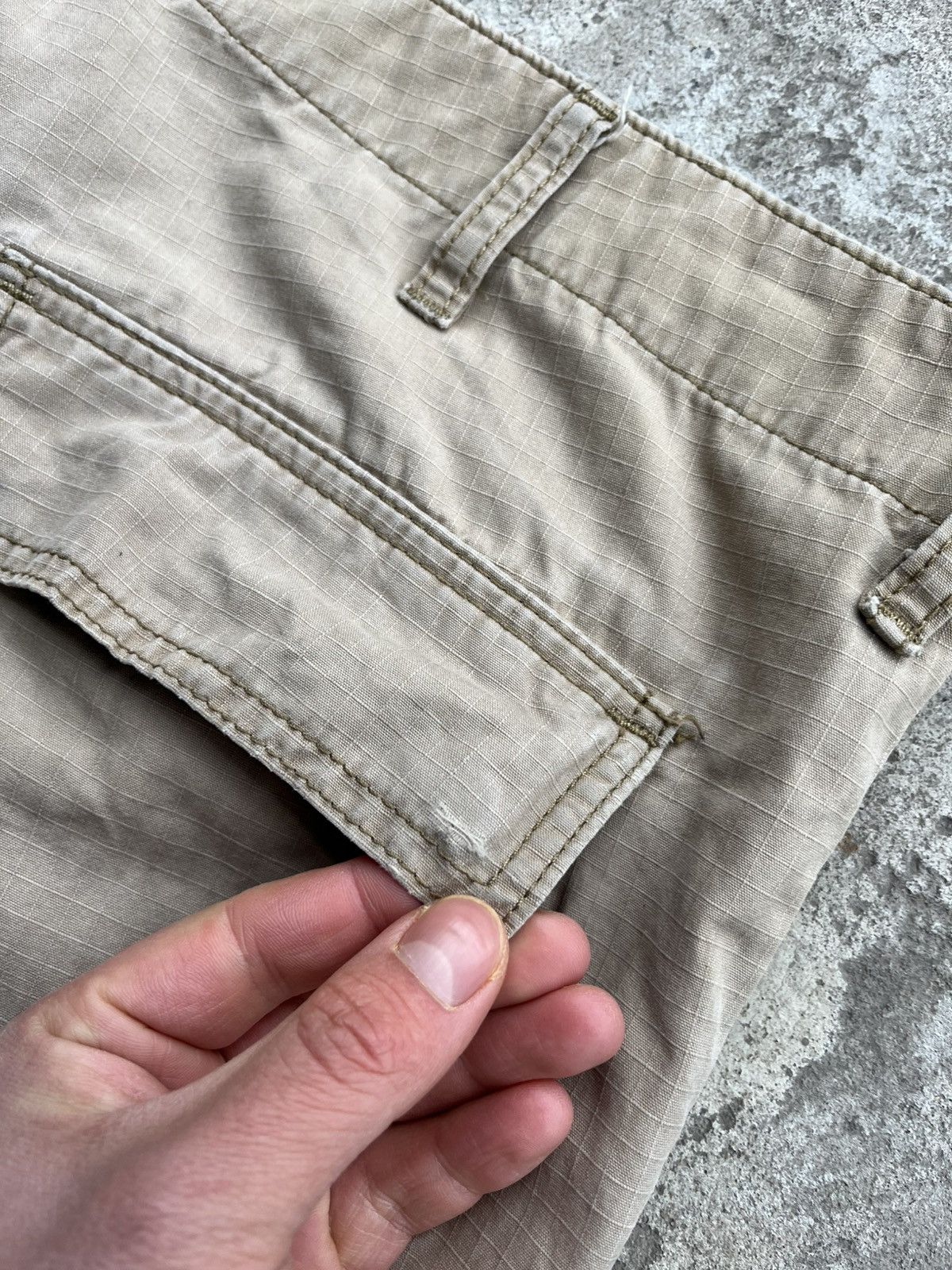 Carhartt × Carhartt Wip 90s Carhartt Double Knee Cargo Faded Distressed Pants Y2K Size US 36 / EU 52 - 5 Thumbnail