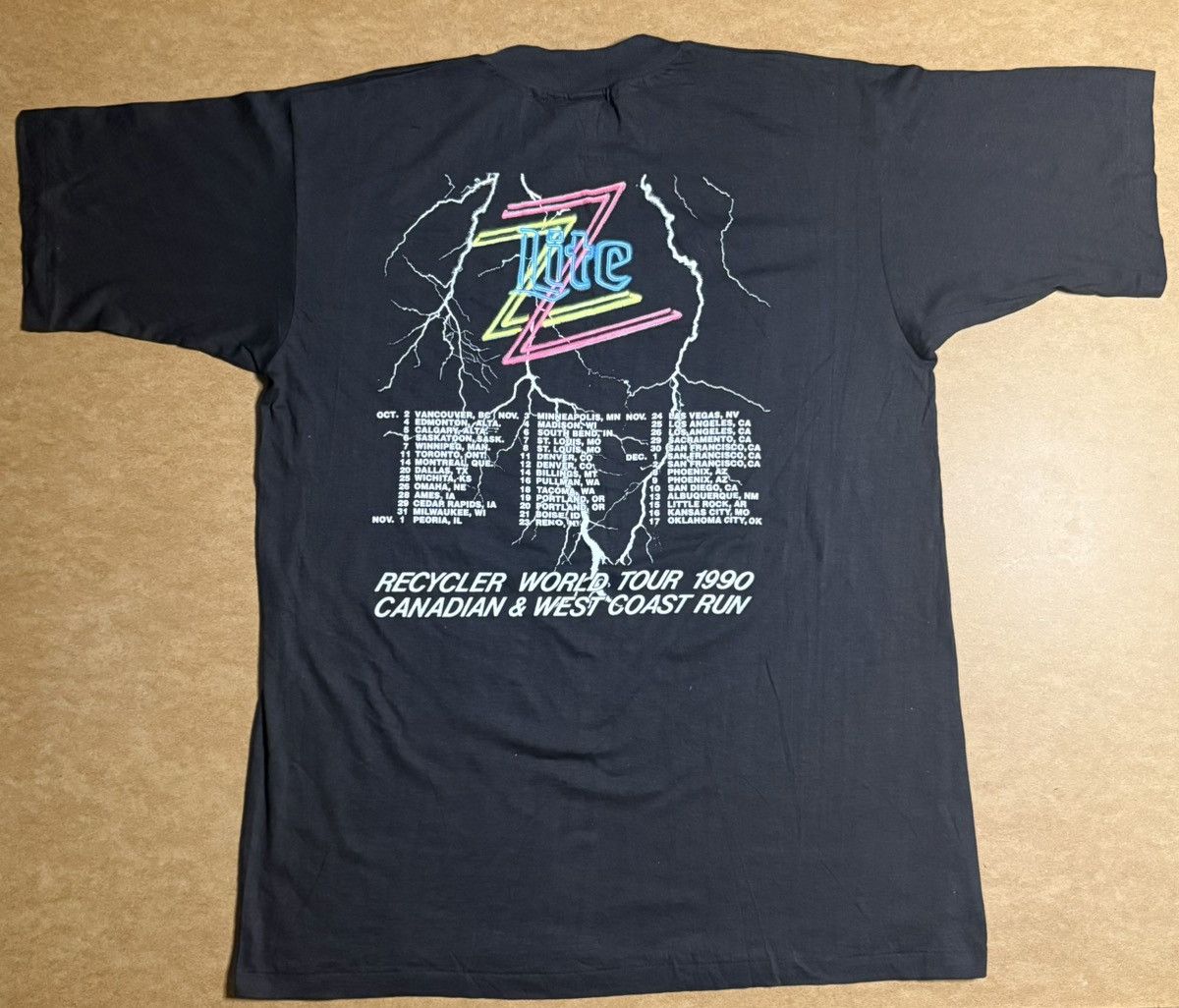 Vintage Vintage 1990 ZZ Top Recycler World Tour Tee XL NOS Size US XL / EU 56 / 4 - 2 Thumbnail