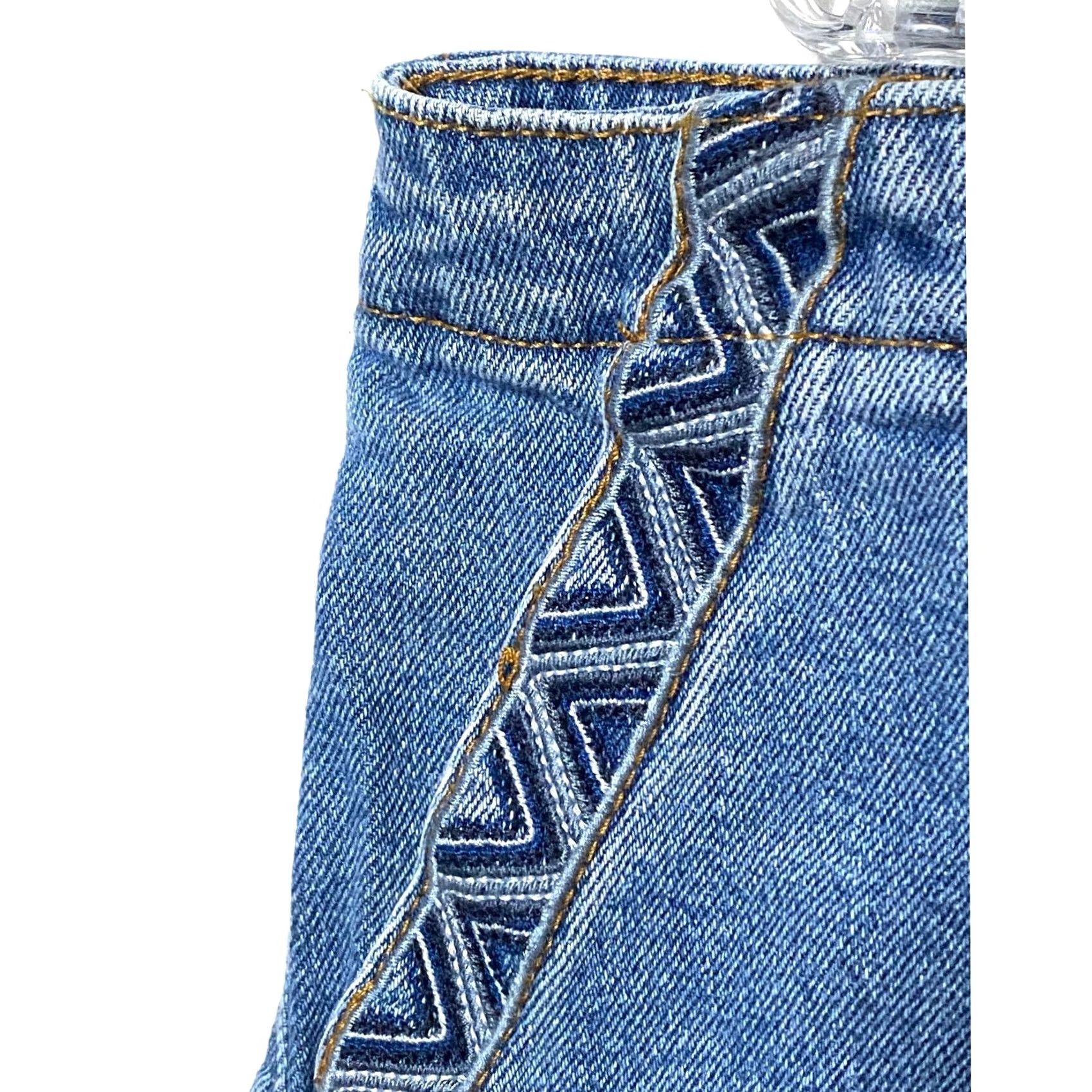 Vintage VINTAGE Knox Rose Jean Shorts Aztec Chevron Cut Off Blue Denim Womens 20W Festival Boho Size 42" / US 20 - 3 Thumbnail