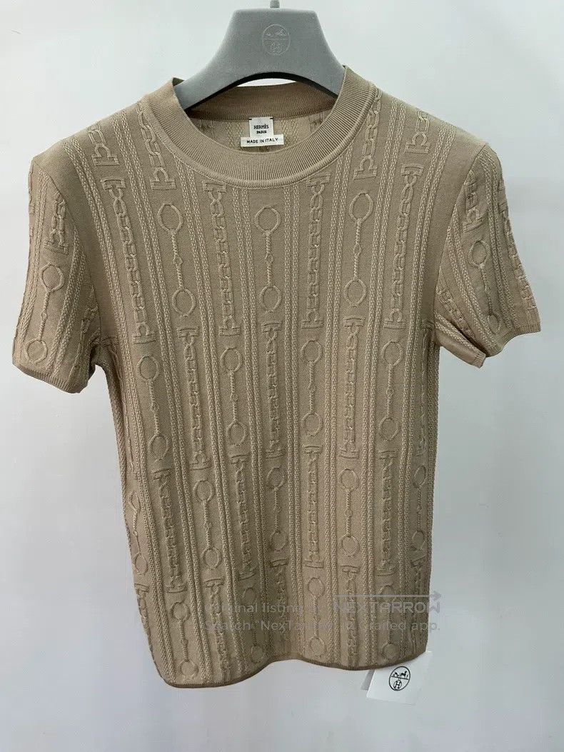 Hermes Hermes Embossed horse bit logo short sleeve top Size XS / US 0-2 / IT 36-38 - 1 Thumbnail