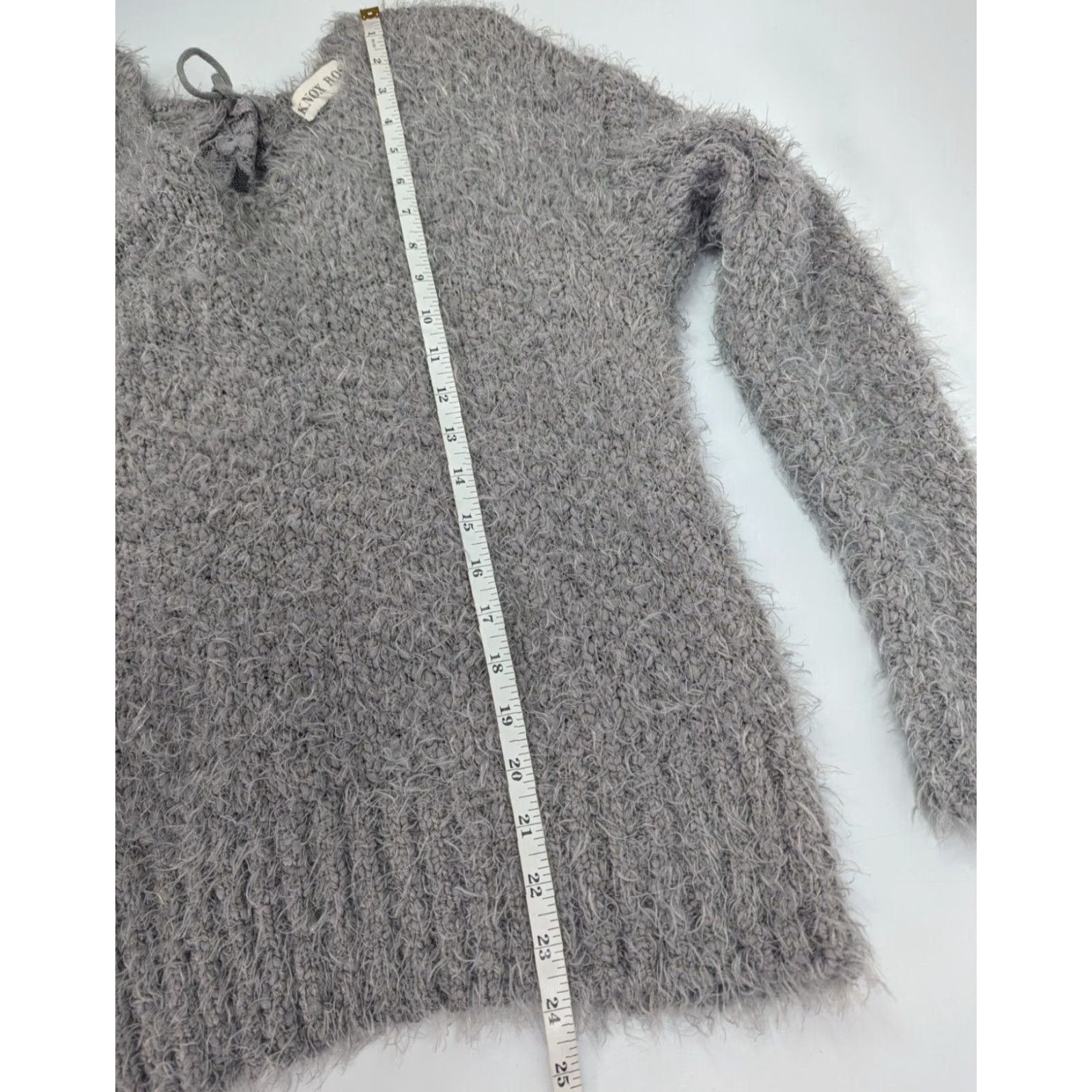 Vintage Knox Rose Sweater M Gray V-Neck Back Cutout Fuzzy Long Sleeve Pullover Women Shirt Size M / US 6-8 / IT 42-44 - 4 Thumbnail