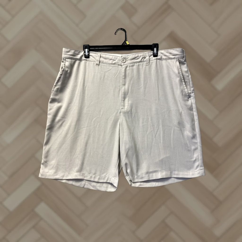 Reebok Reebok Golf Shorts Mens 46 Light Gray Active Comfort /0748 Size US 30 / EU 46 - 1 Thumbnail