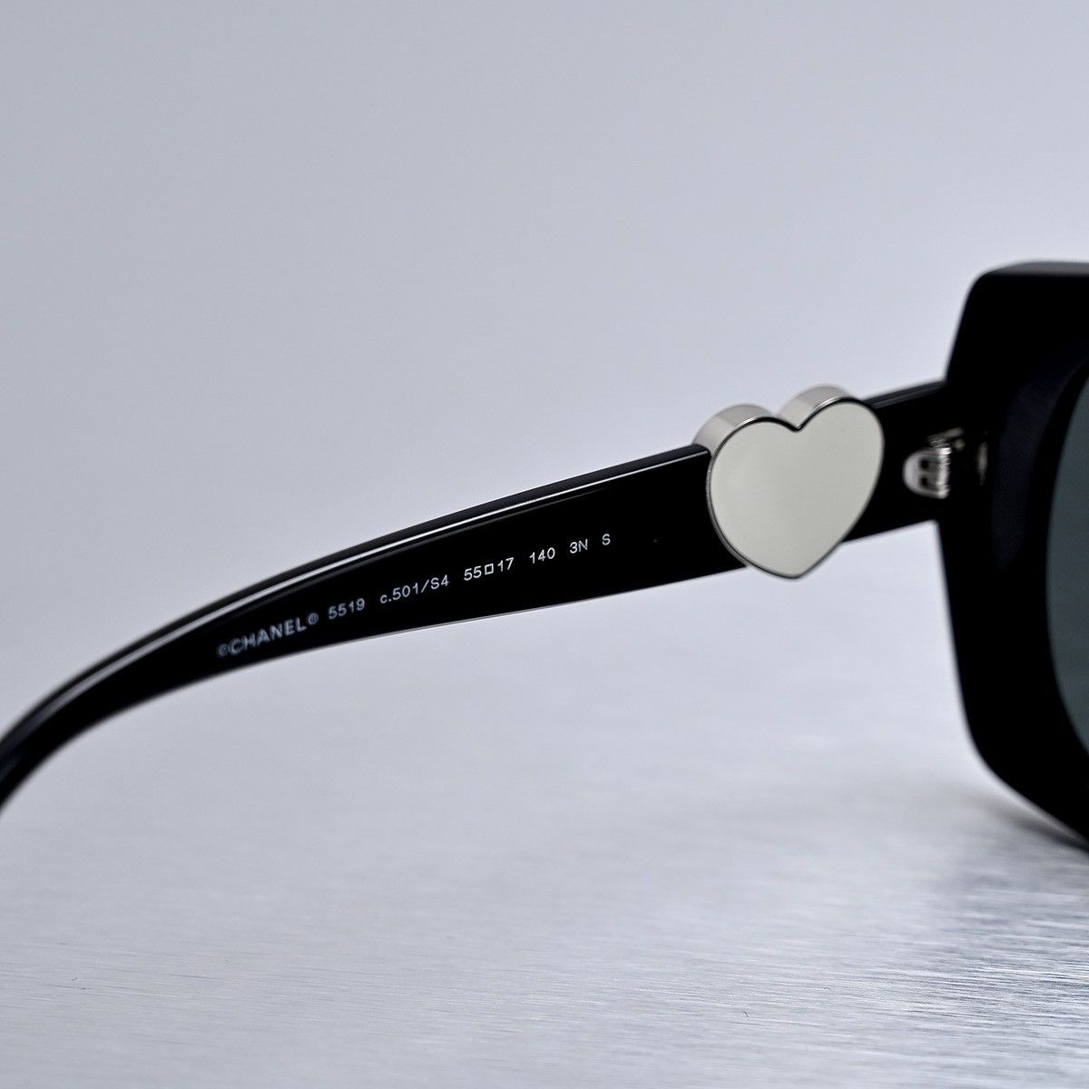 Chanel CHANEL 0CH5519 SUNGLASSES Size ONE SIZE - 6 Thumbnail