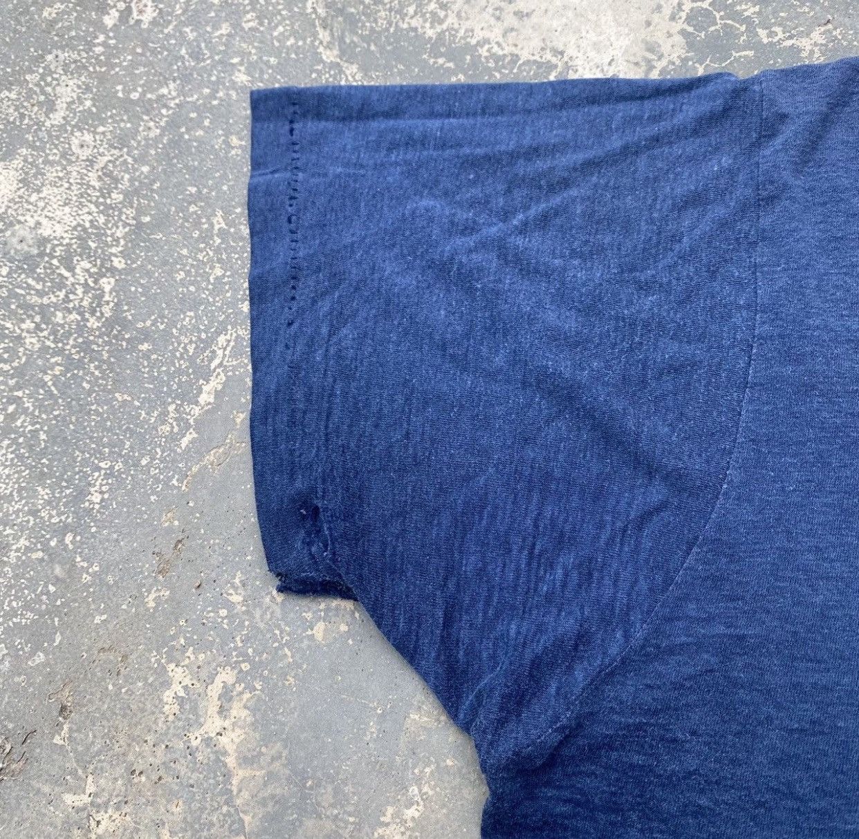 Vintage Distressed Paperthin MAC-11/9 SMG tee Size US XL / EU 56 / 4 - 7 Thumbnail