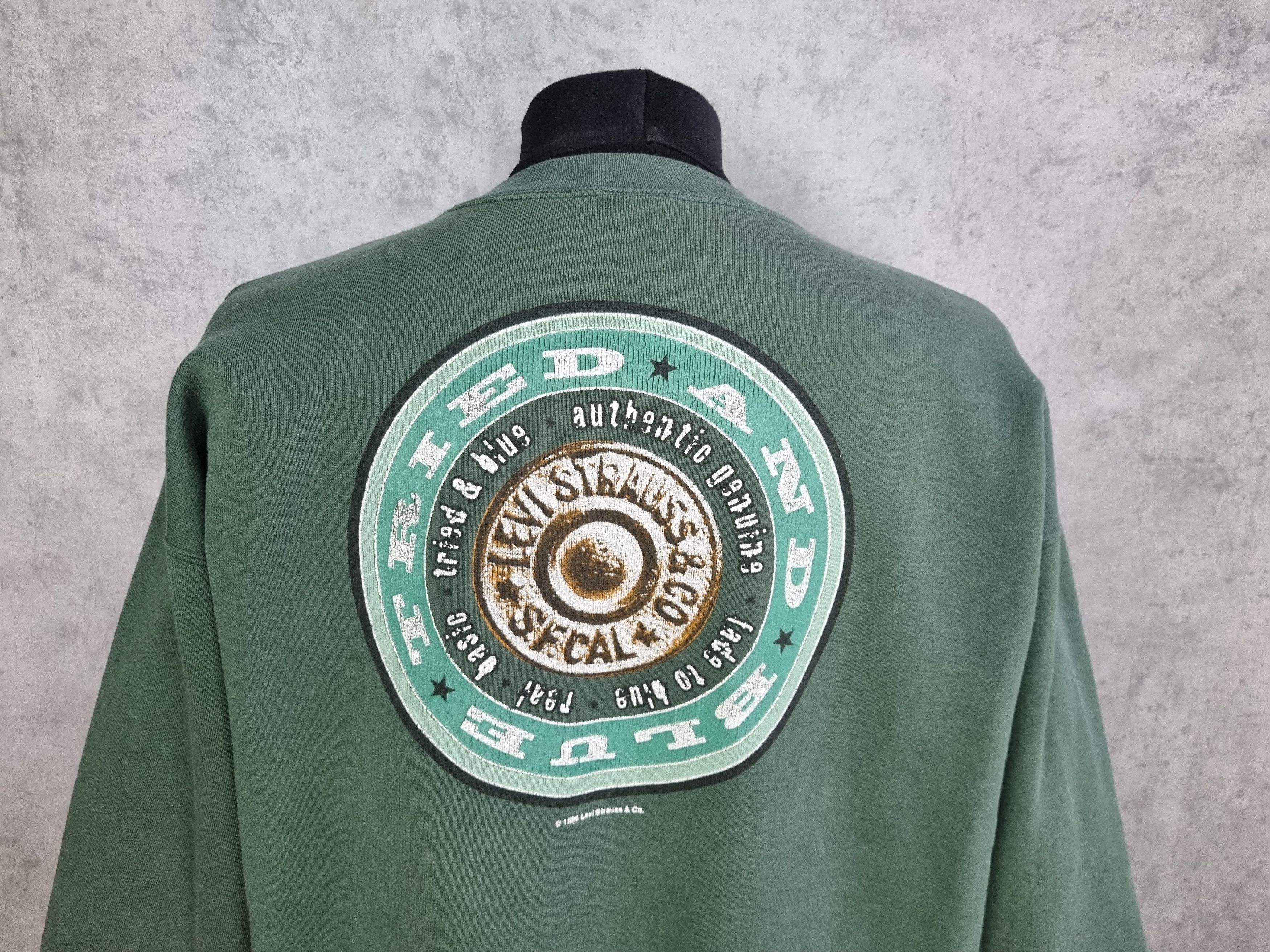 Levi's × Levi's Vintage Clothing 1996s Vintage Thrashed Faded LEVIS Sweatshirt Made in USA Size US XL / EU 56 / 4 - 8 Thumbnail