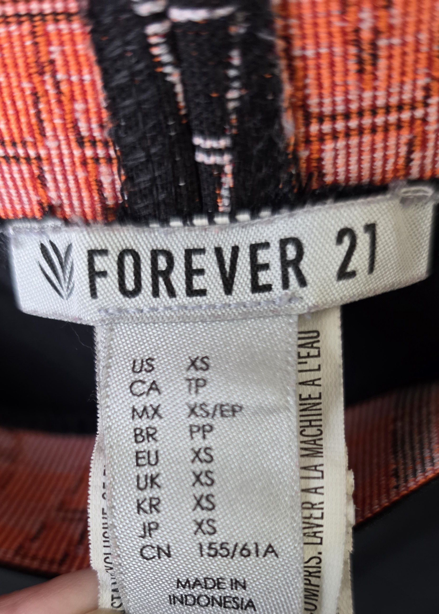 Forever 21 Forever 21 Black Now Spandex Shorts Size XS Size 25" / US 0 / IT 36 - 4 Thumbnail
